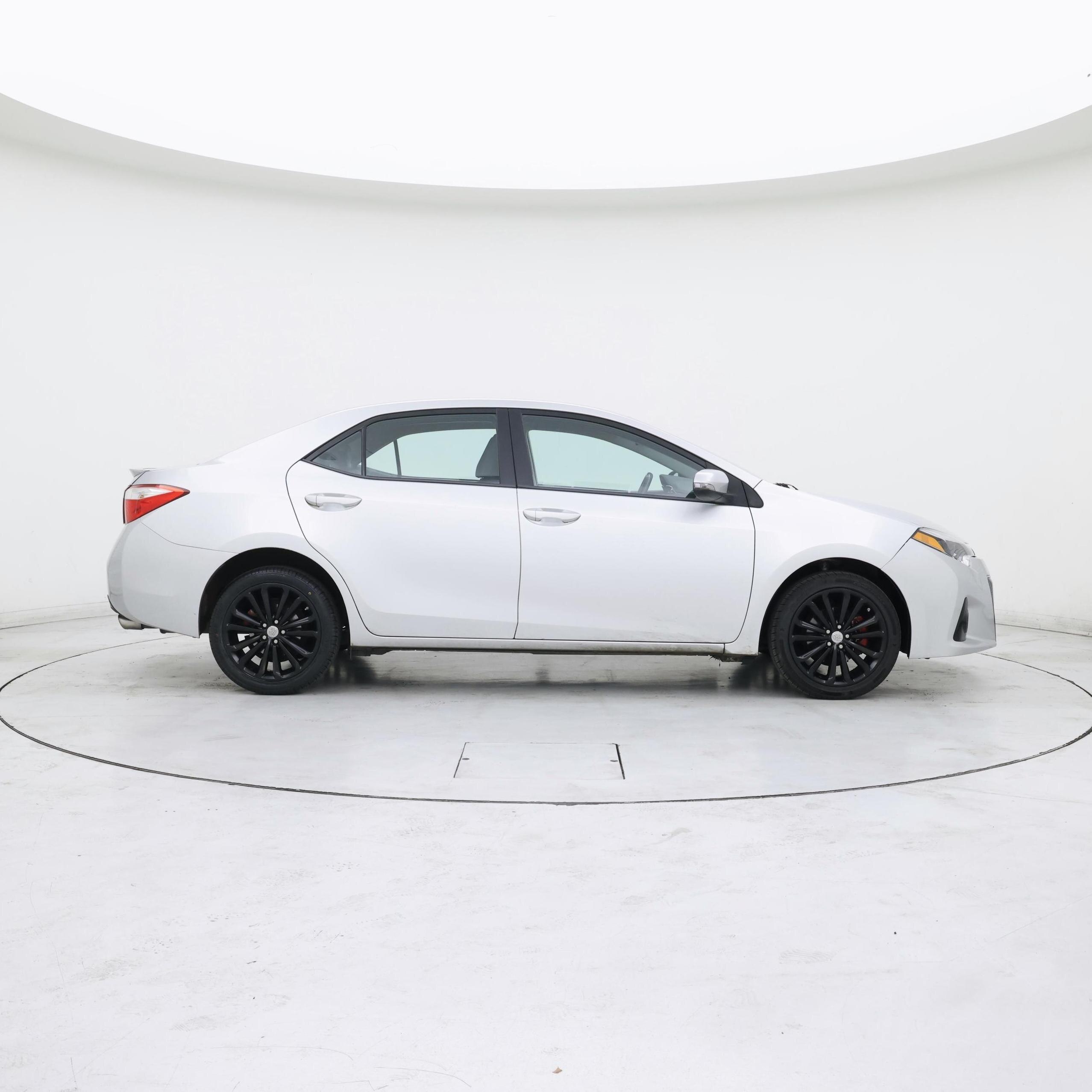 Thumbnail: 2014 Toyota Corolla - 7