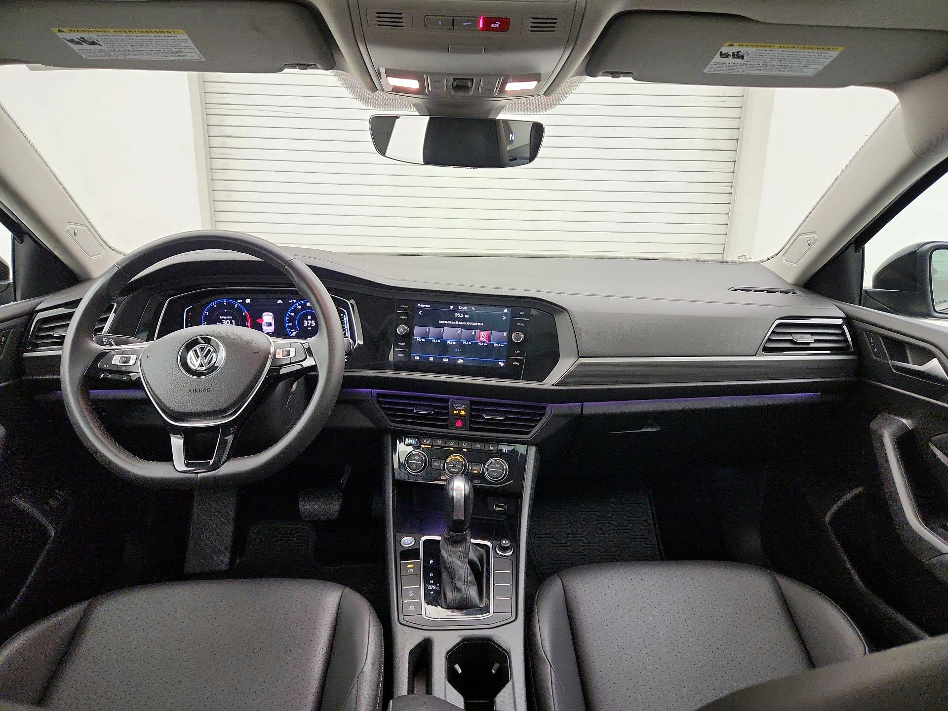 Thumbnail: 2020 Volkswagen Jetta - 9