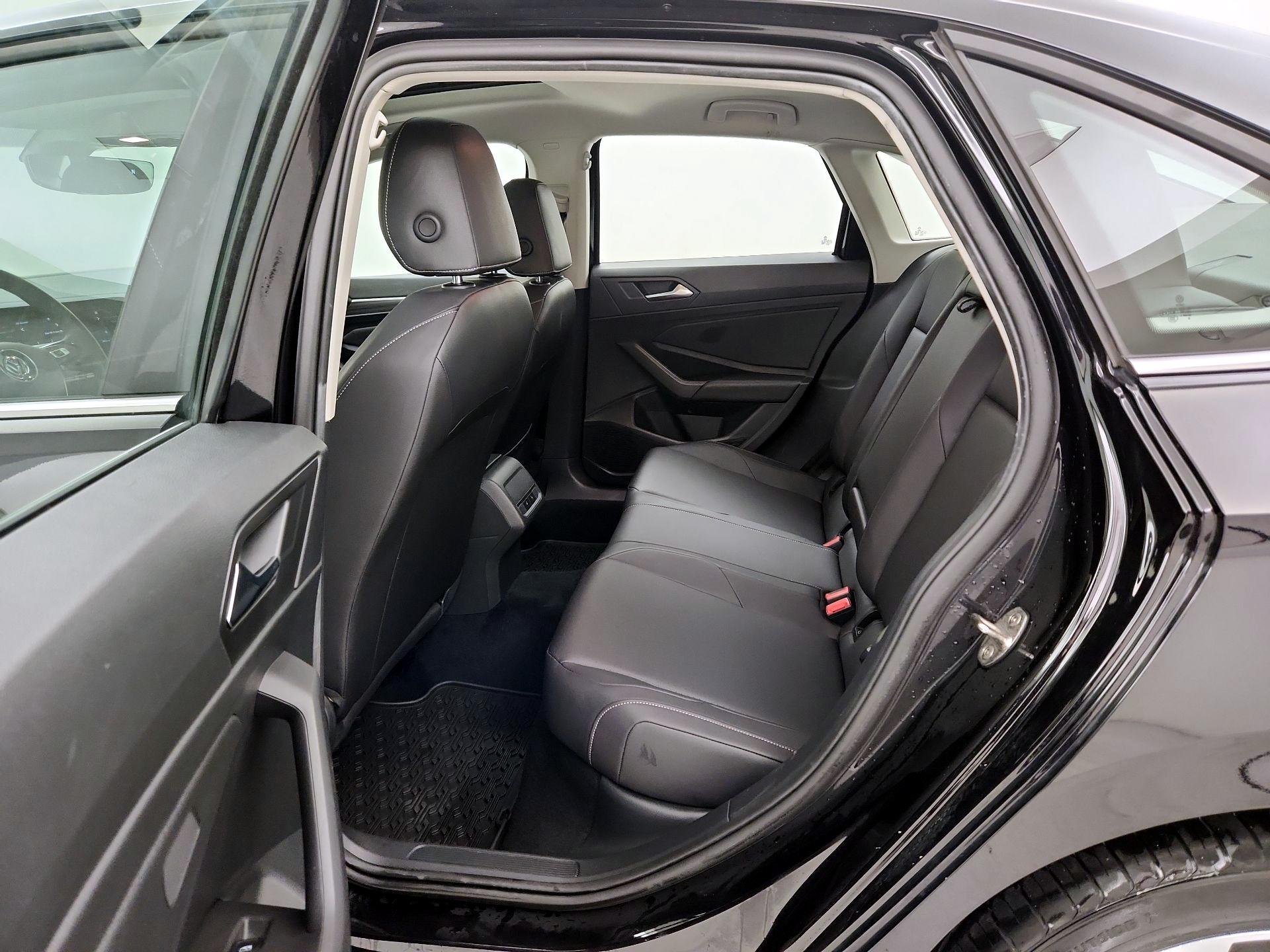 Thumbnail: 2020 Volkswagen Jetta - 20