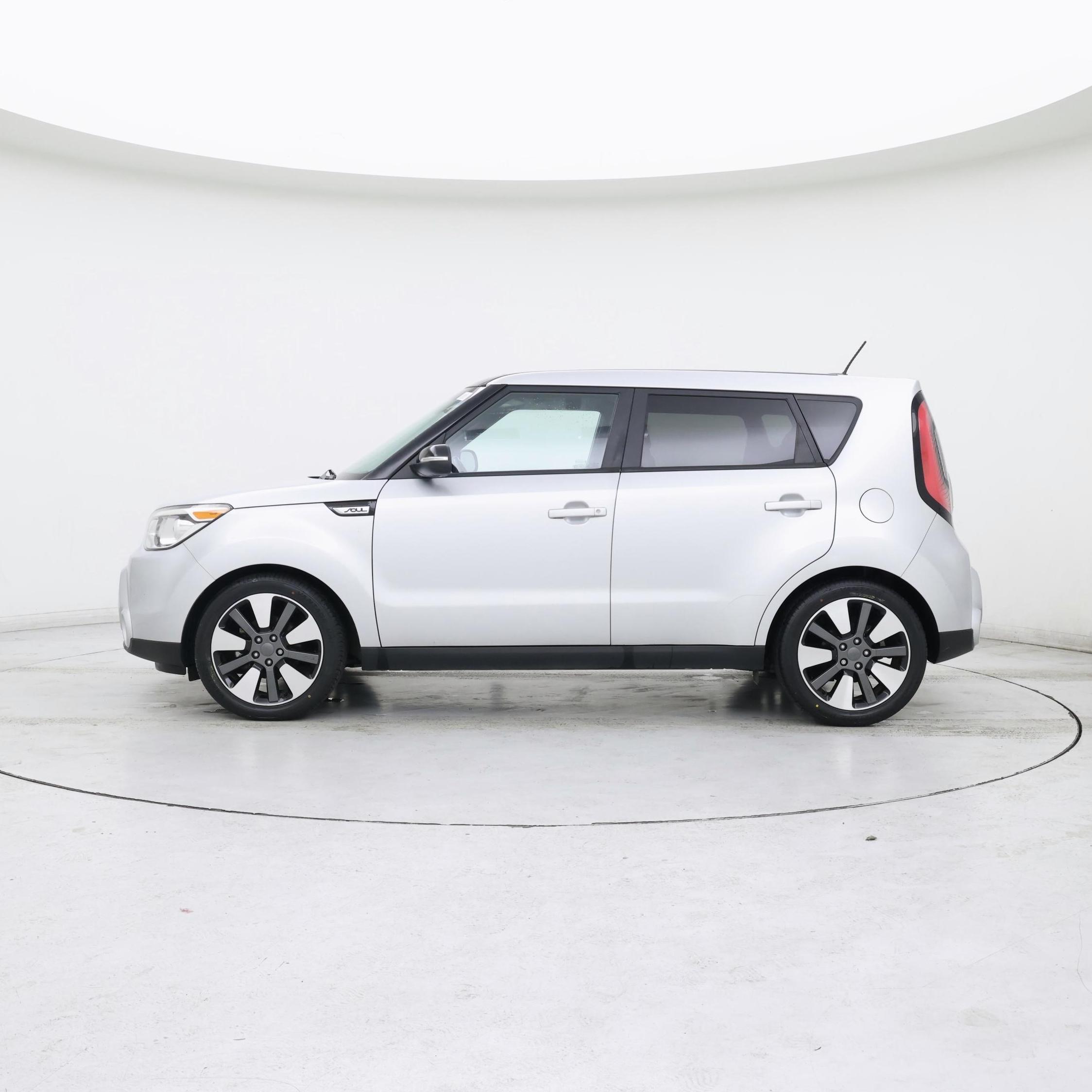 Thumbnail: 2015 Kia Soul - 3