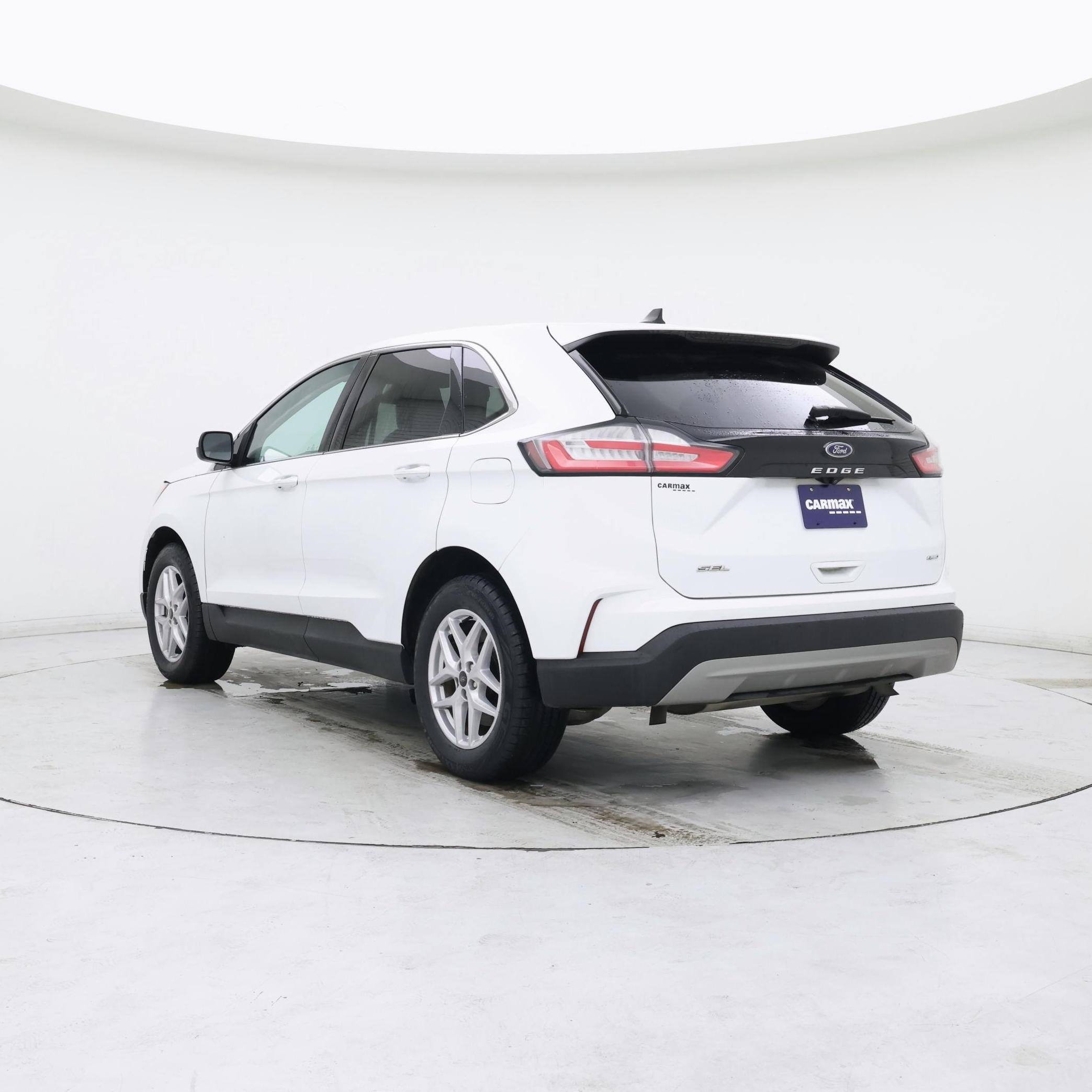 Thumbnail: 2023 Ford Edge - 2