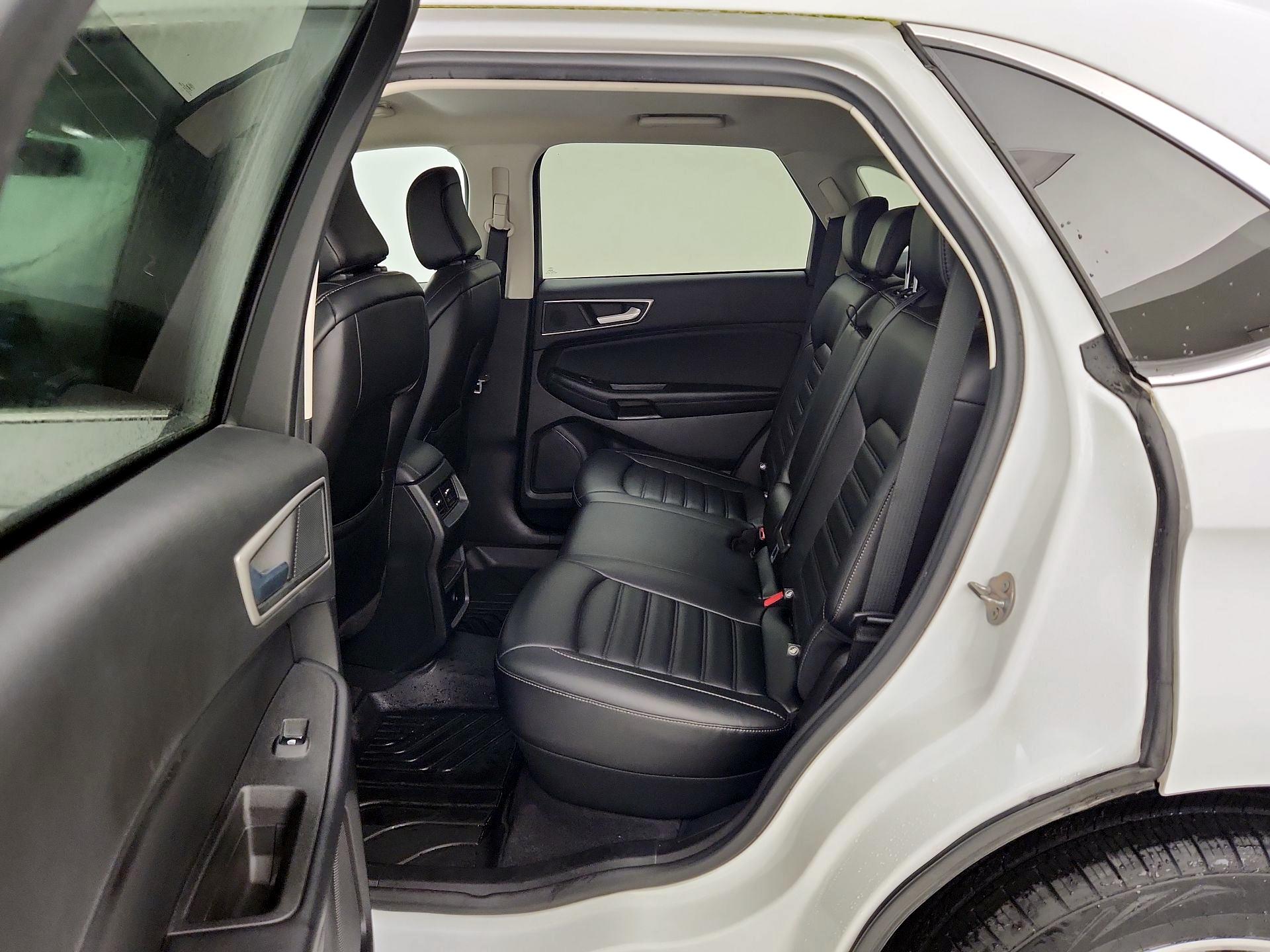 Thumbnail: 2023 Ford Edge - 19