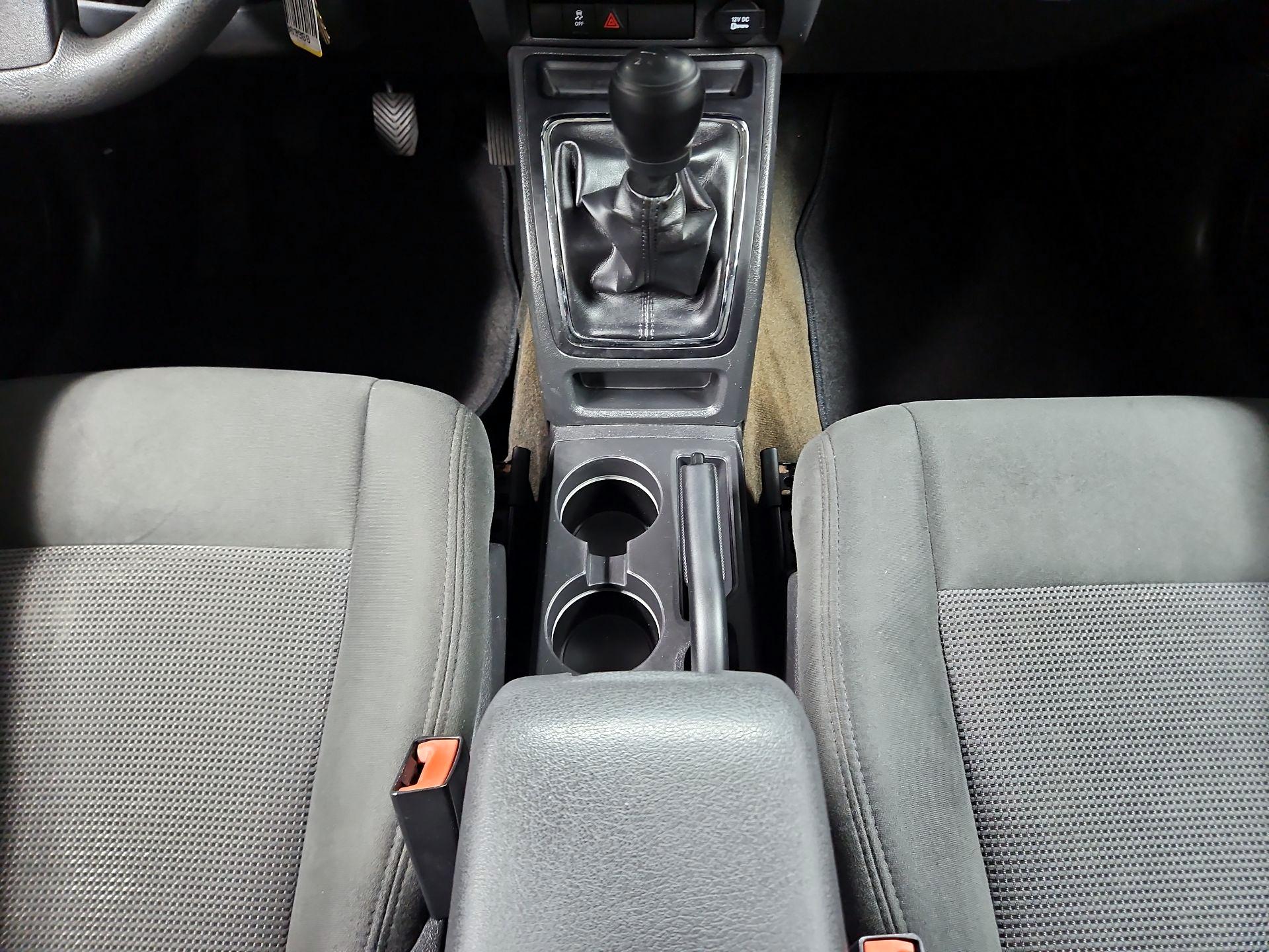 Thumbnail: 2016 Jeep Patriot - 15