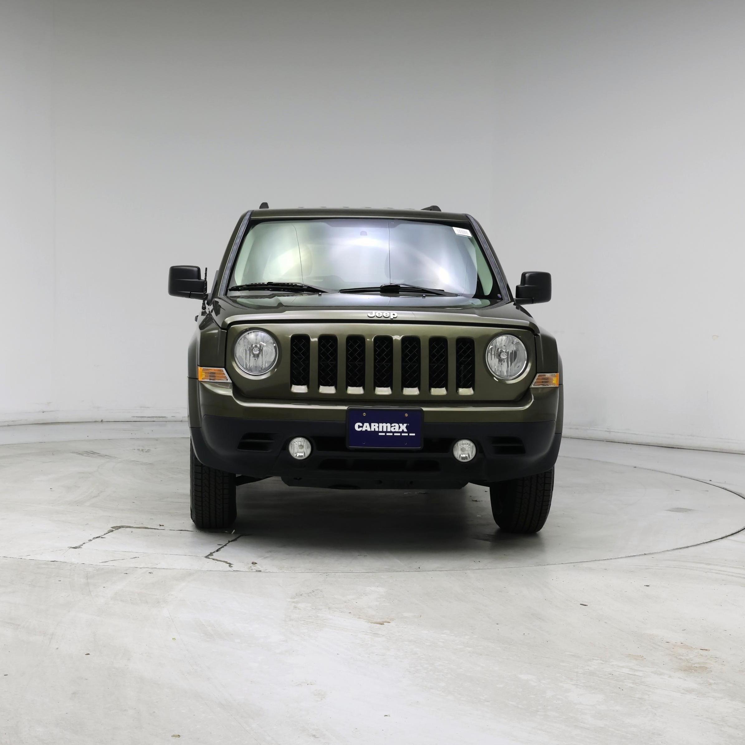 Thumbnail: 2016 Jeep Patriot - 5