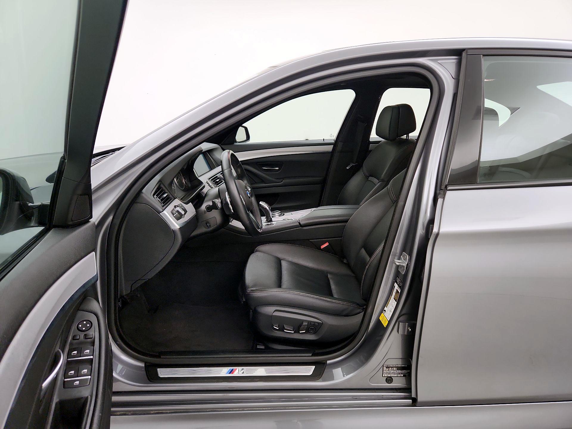 Thumbnail: 2014 BMW 5 Series - 11