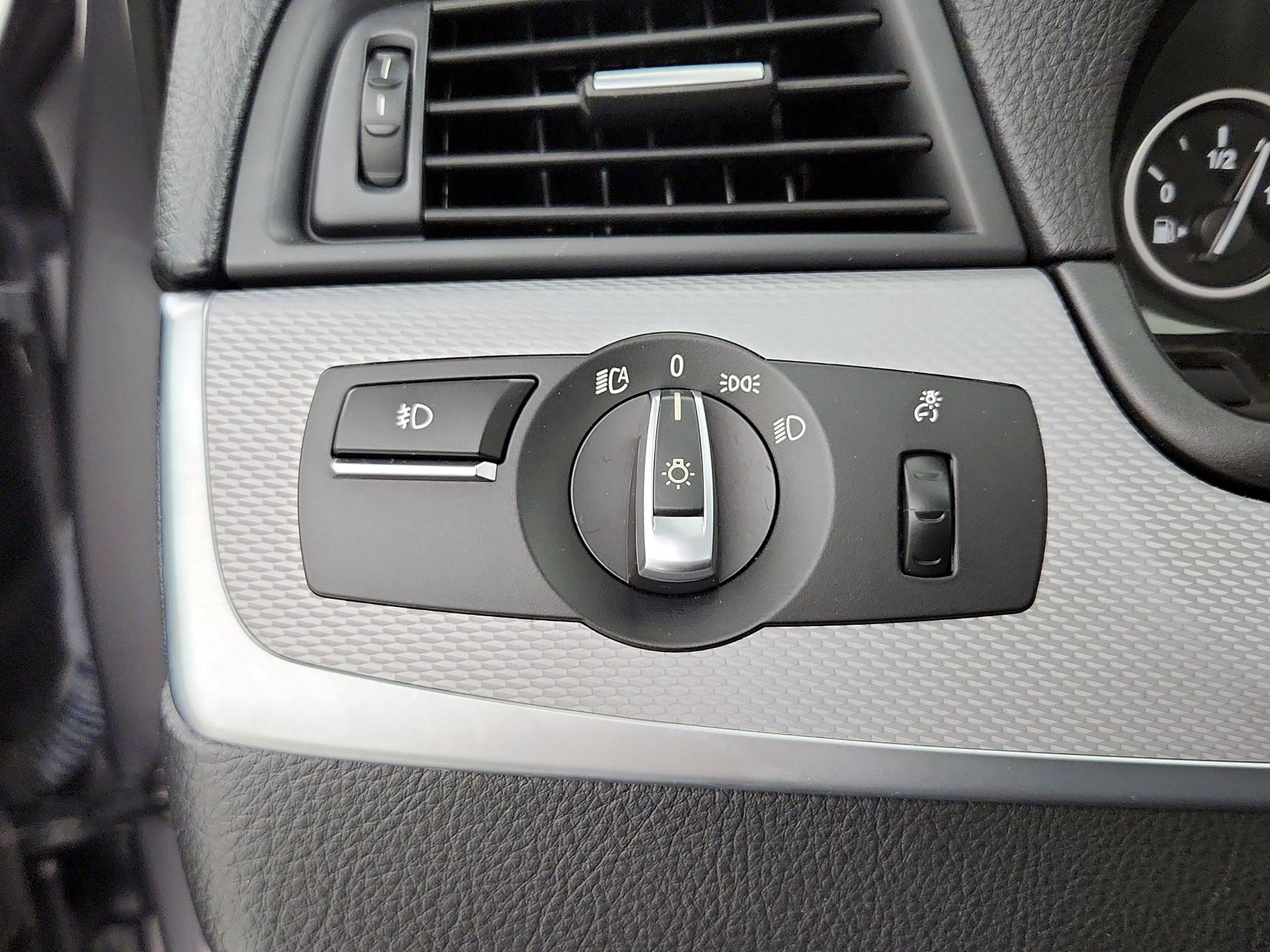 Thumbnail: 2014 BMW 5 Series - 13