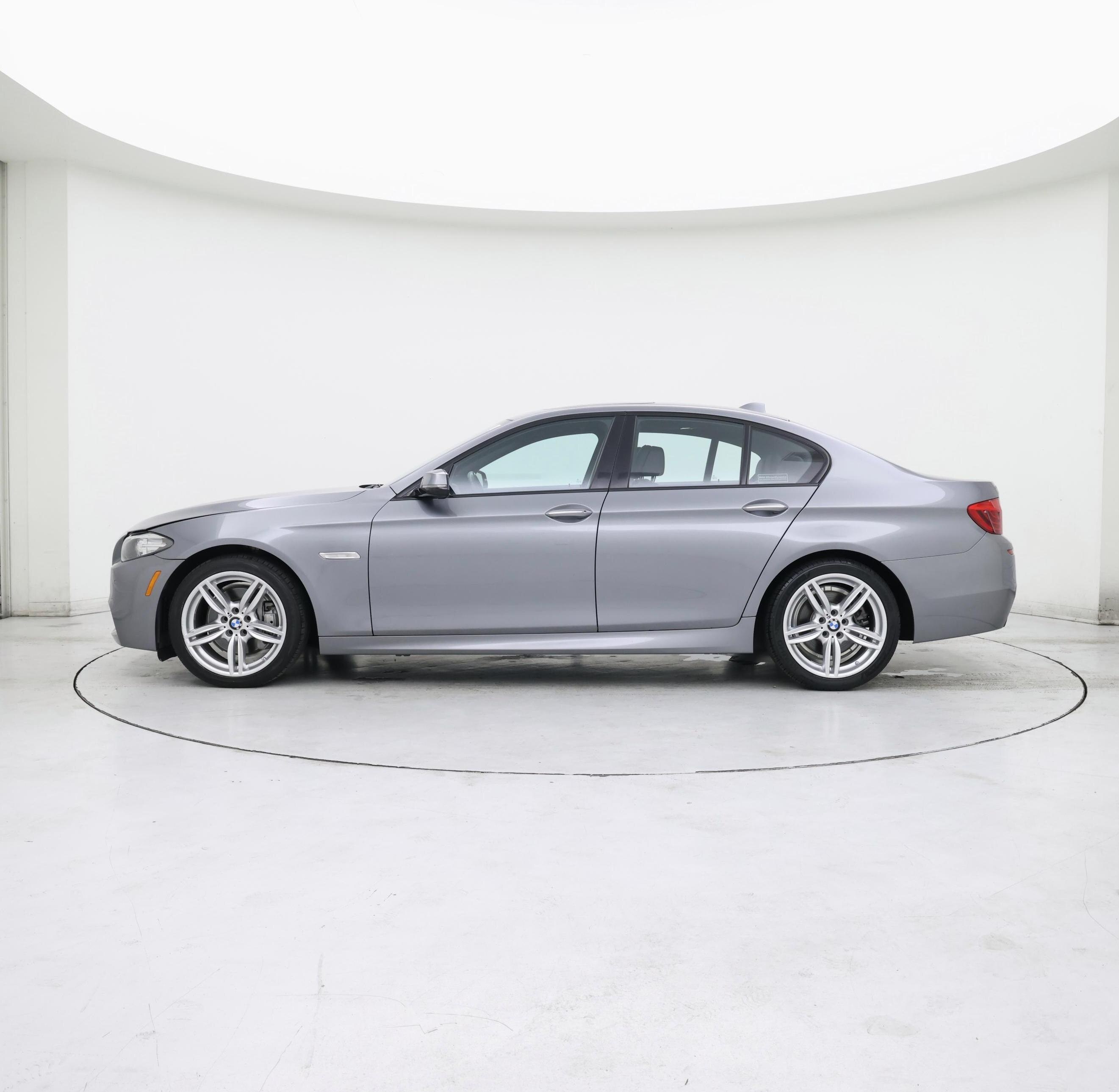 Thumbnail: 2014 BMW 5 Series - 3