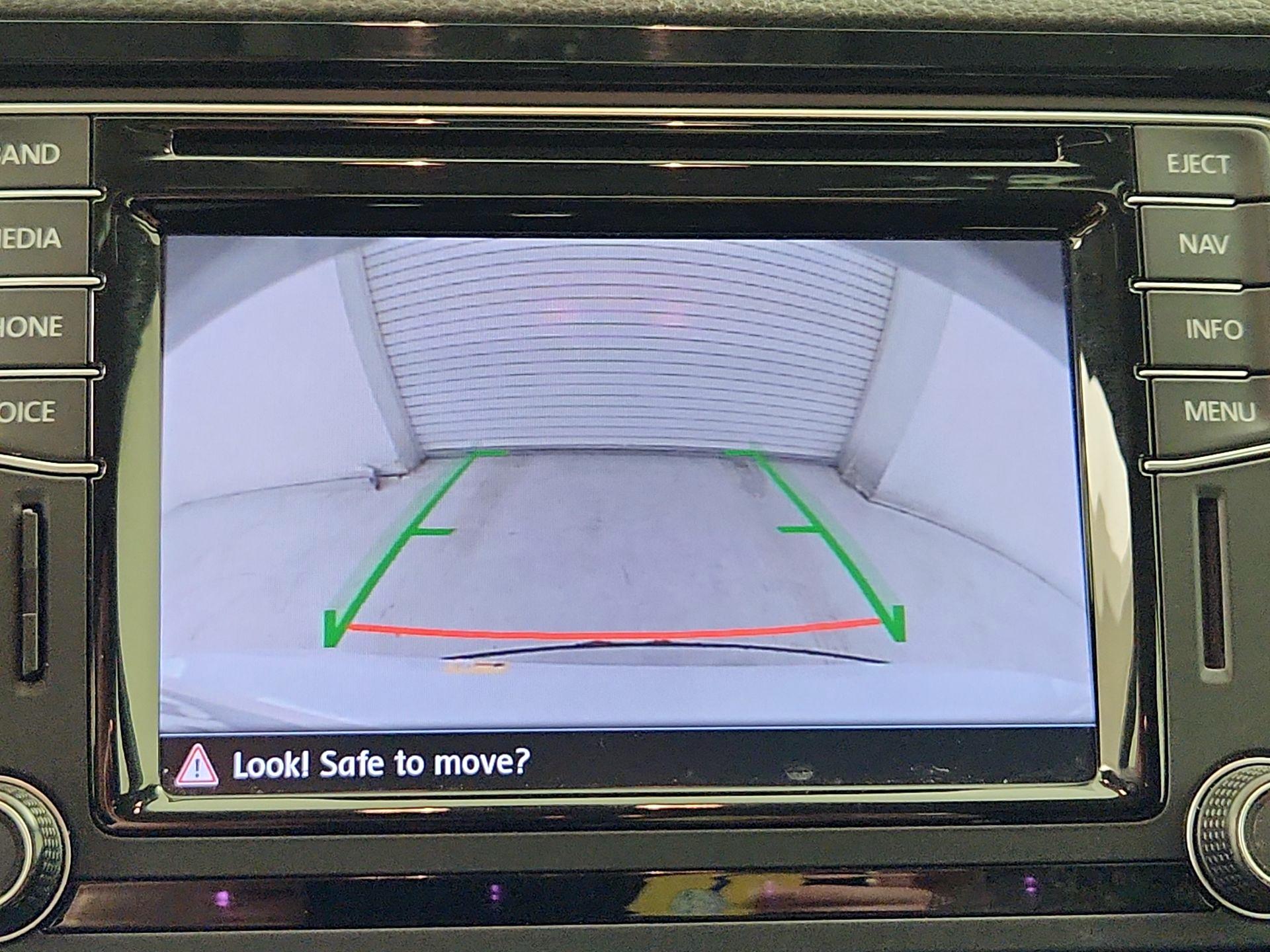 Thumbnail: 2016 Volkswagen Jetta - 15