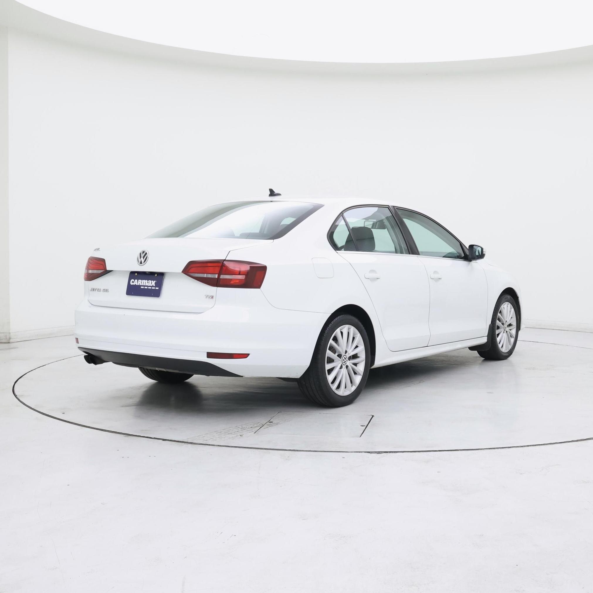 Thumbnail: 2016 Volkswagen Jetta - 8