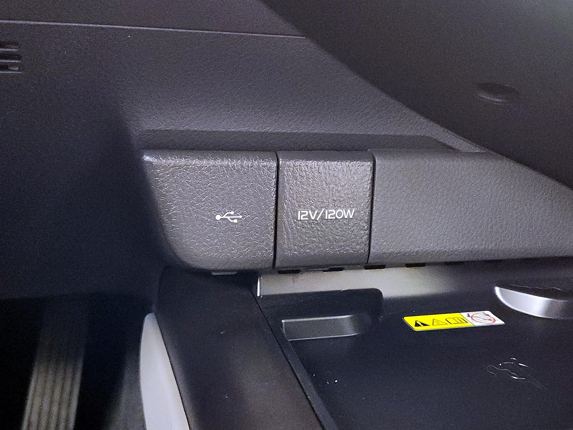 Thumbnail: 2024 Toyota Camry - 18