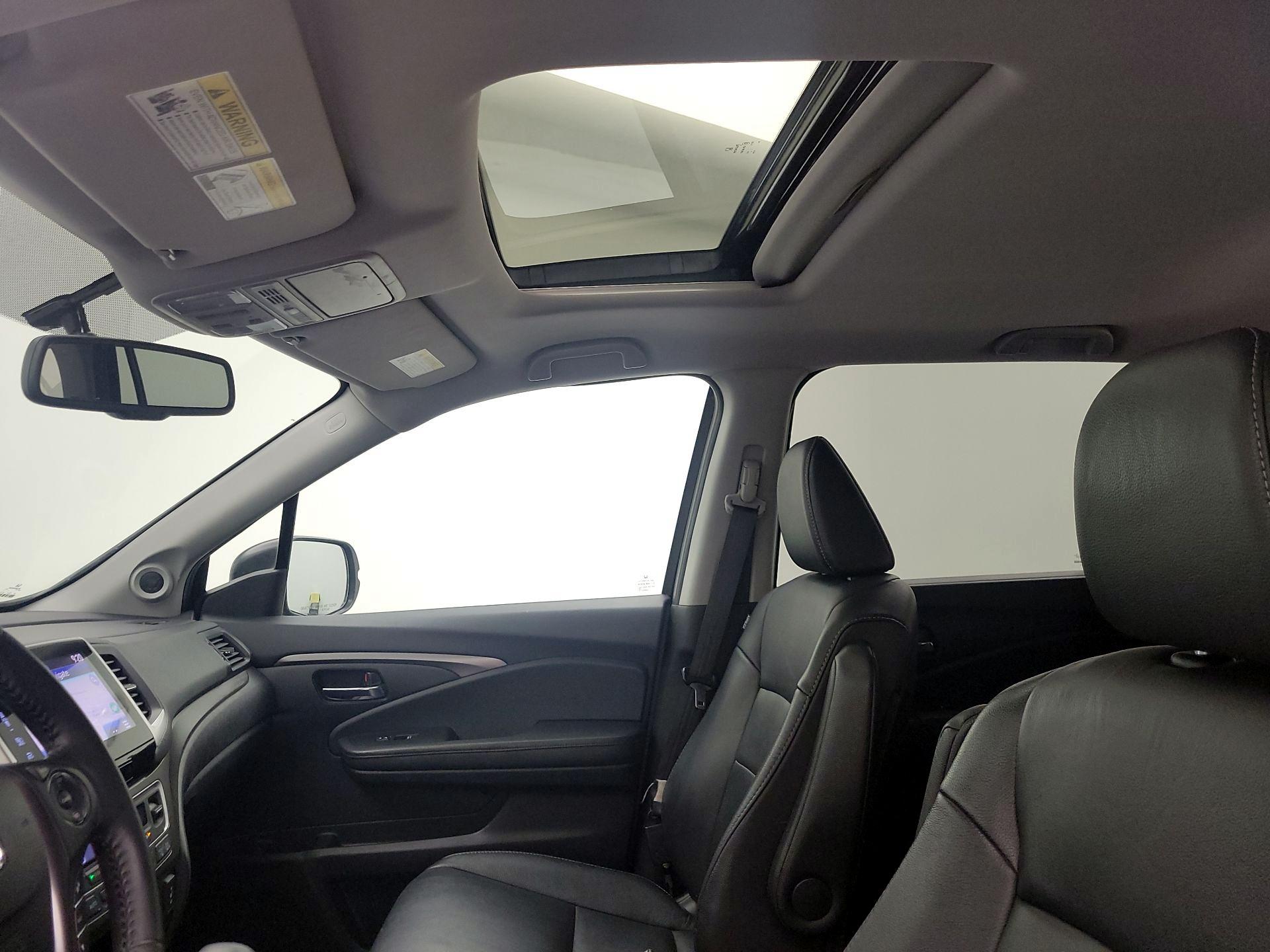 Thumbnail: 2018 Honda Pilot - 20