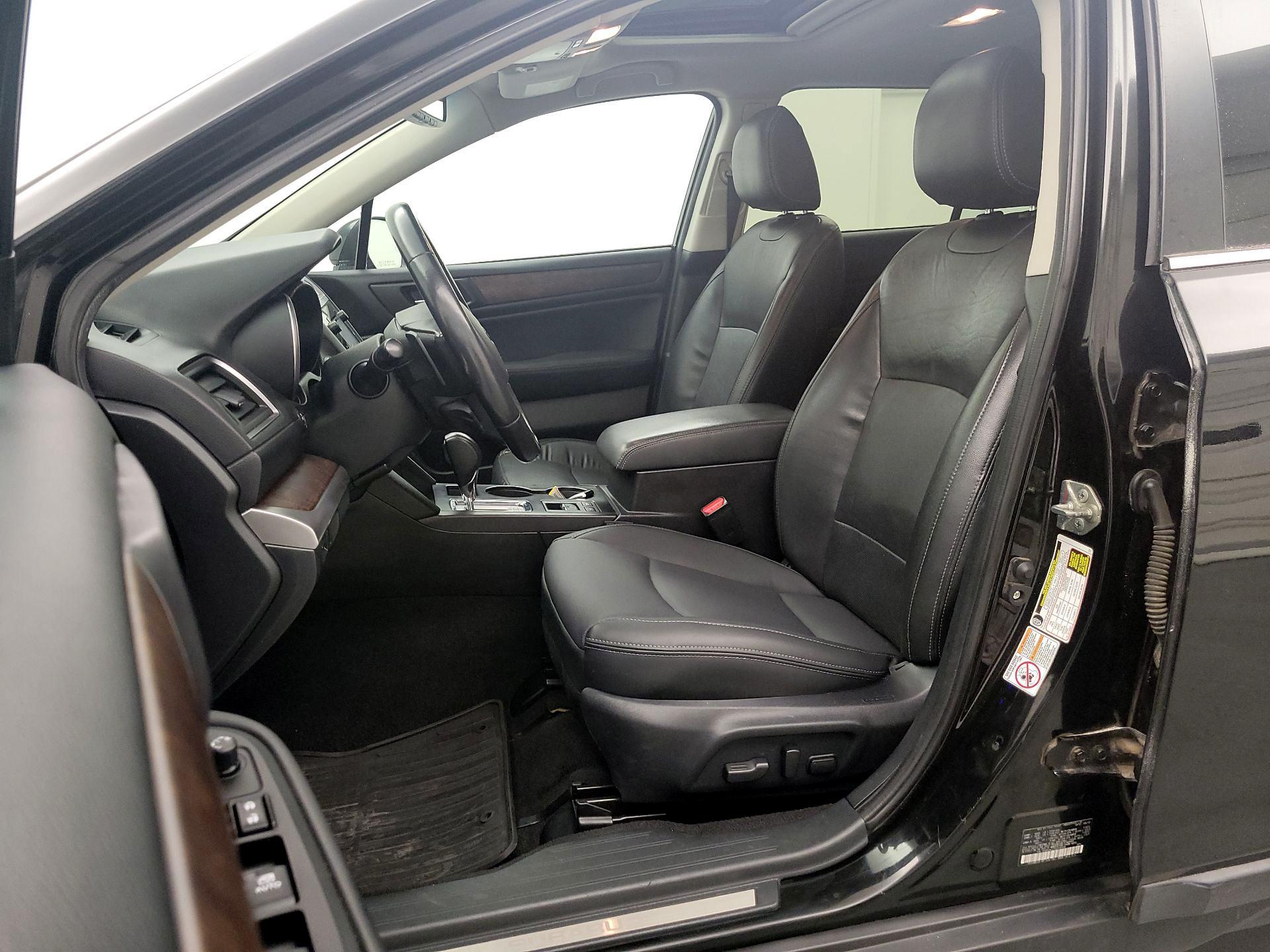 Thumbnail: 2016 Subaru Outback - 11