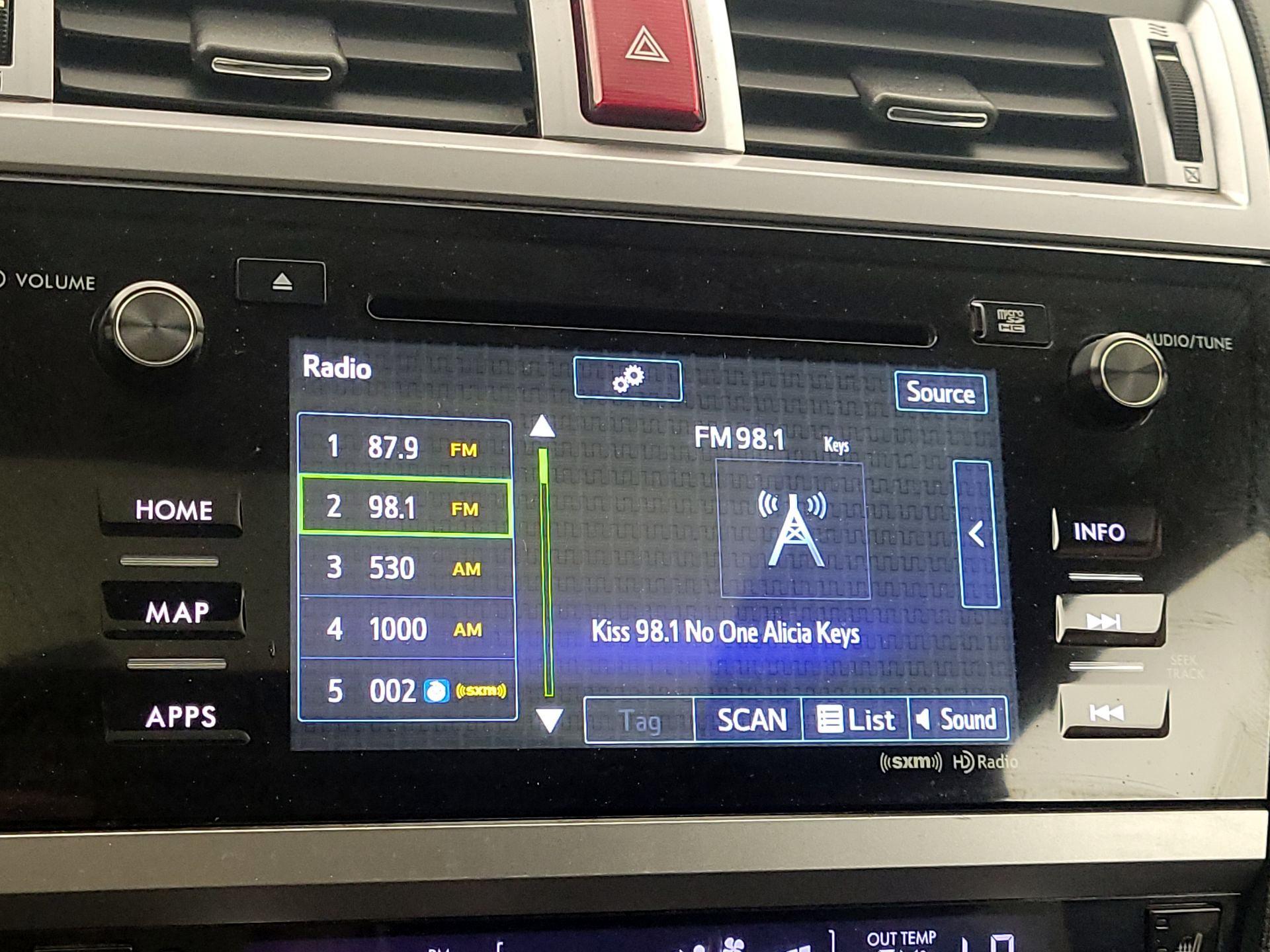 Thumbnail: 2016 Subaru Outback - 16