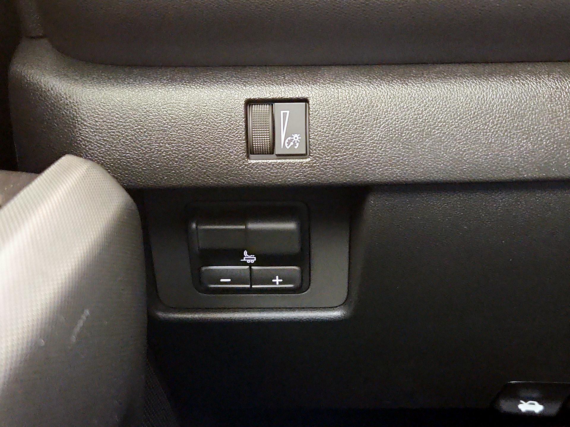 Thumbnail: 2026 Chevrolet Colorado - 13