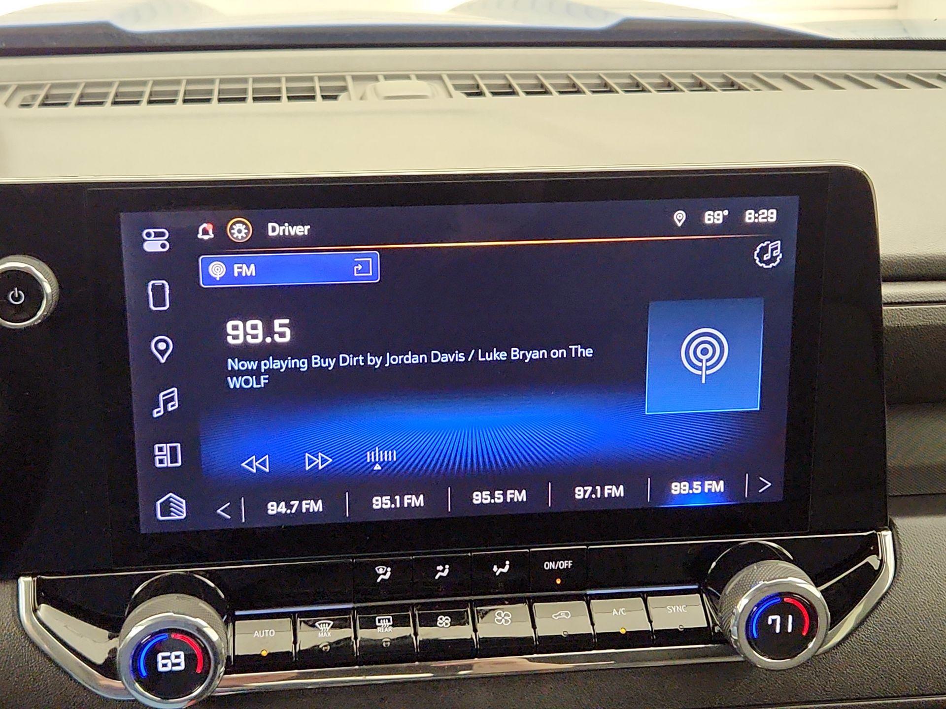 Thumbnail: 2026 Chevrolet Colorado - 16