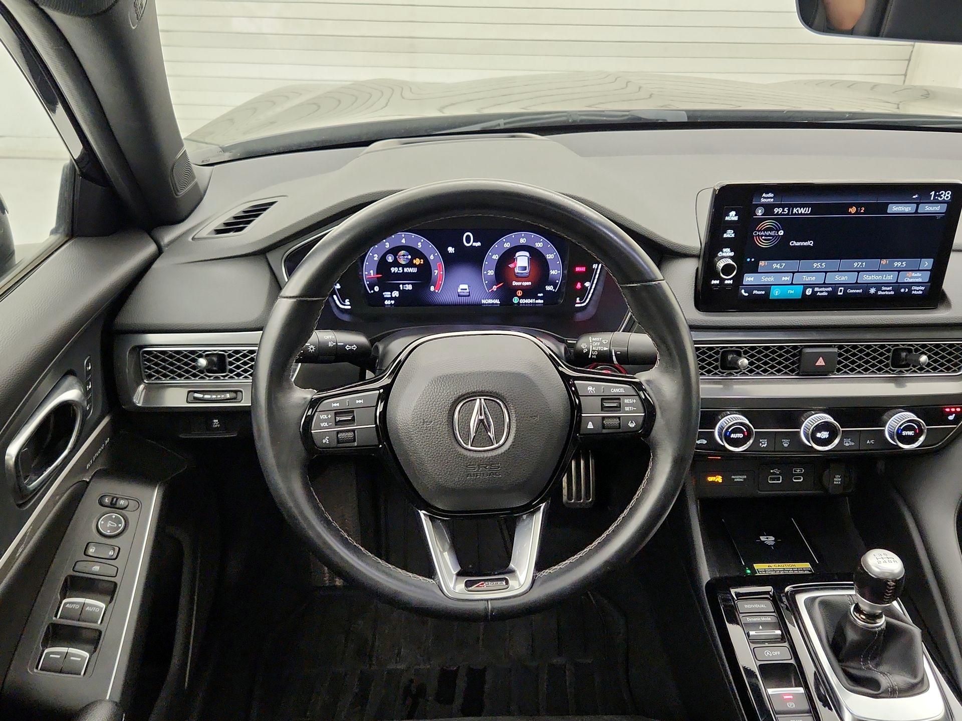 Thumbnail: 2023 Acura Integra - 10