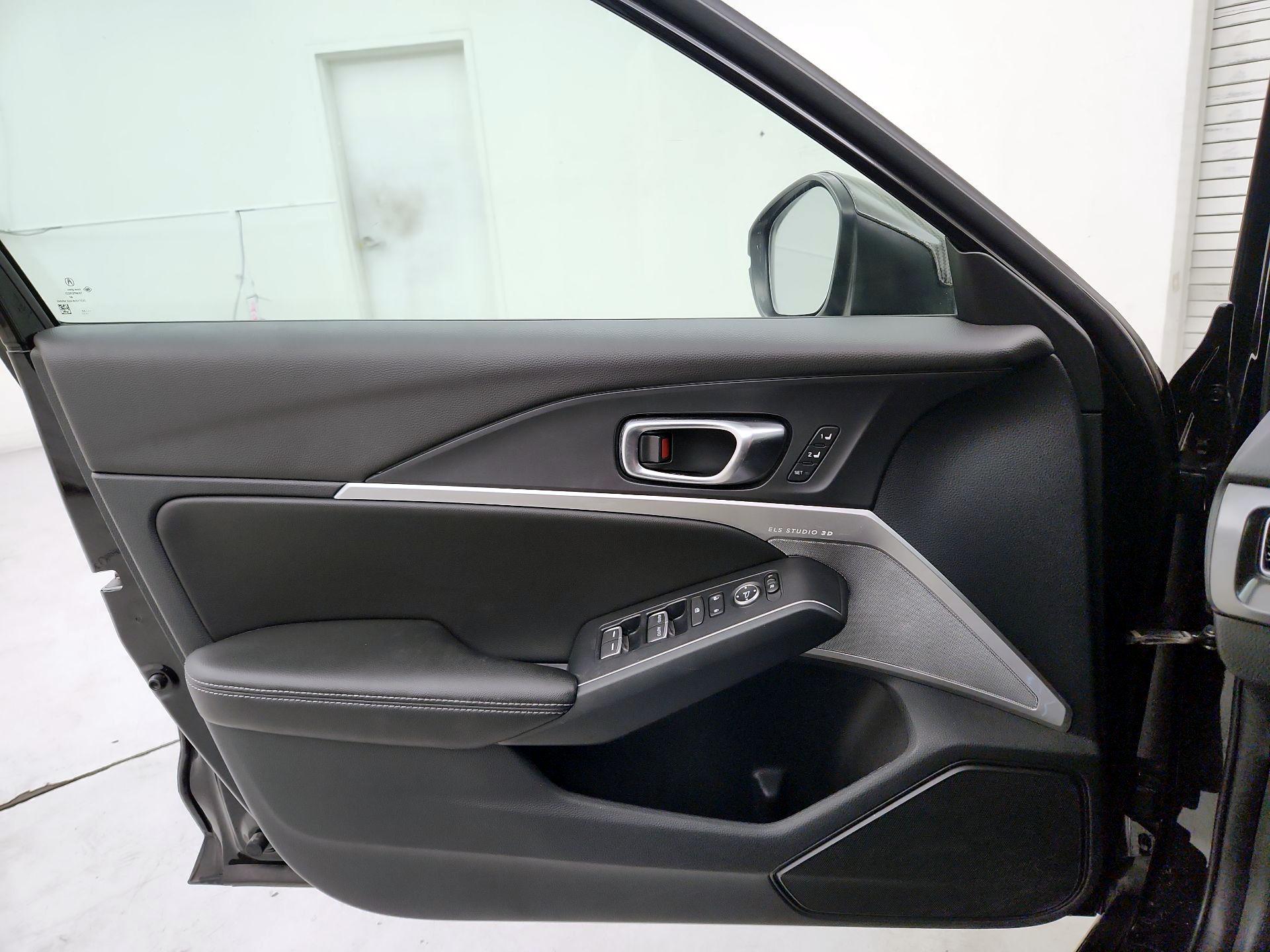 Thumbnail: 2023 Acura Integra - 12