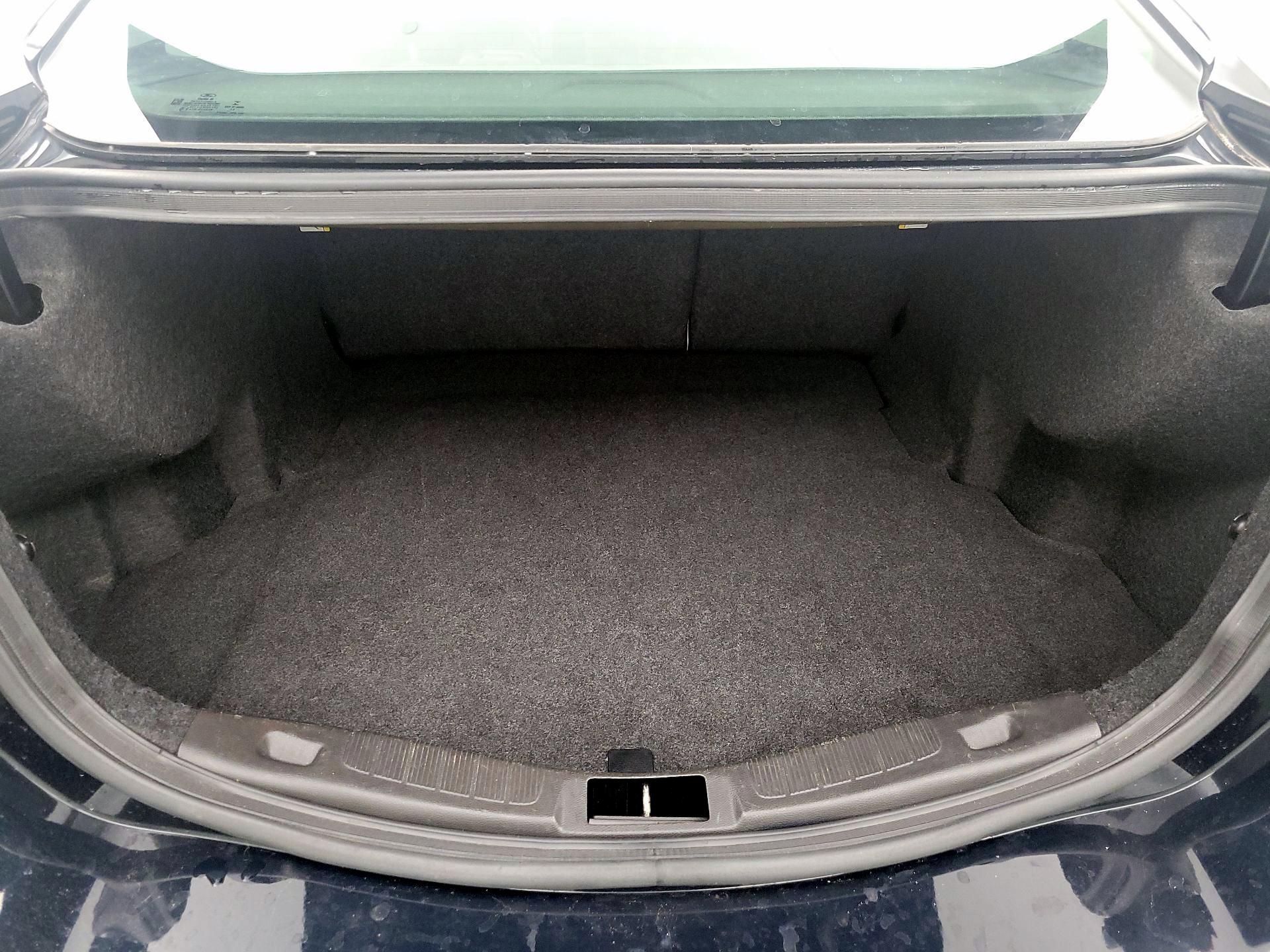 Thumbnail: 2014 Ford Fusion - 19