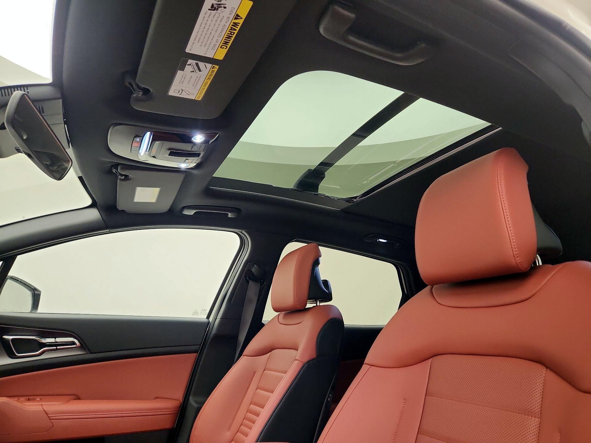 Thumbnail: 2026 Kia Sportage - 20