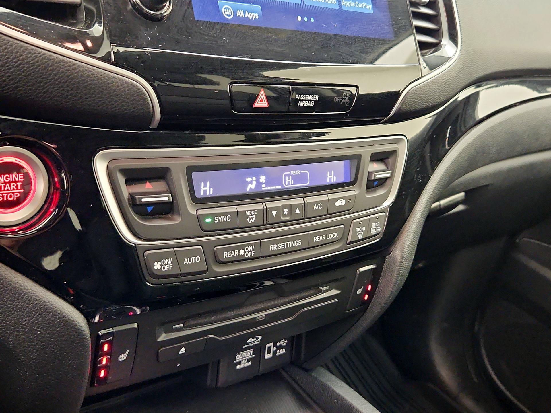 Thumbnail: 2020 Honda Pilot - 17
