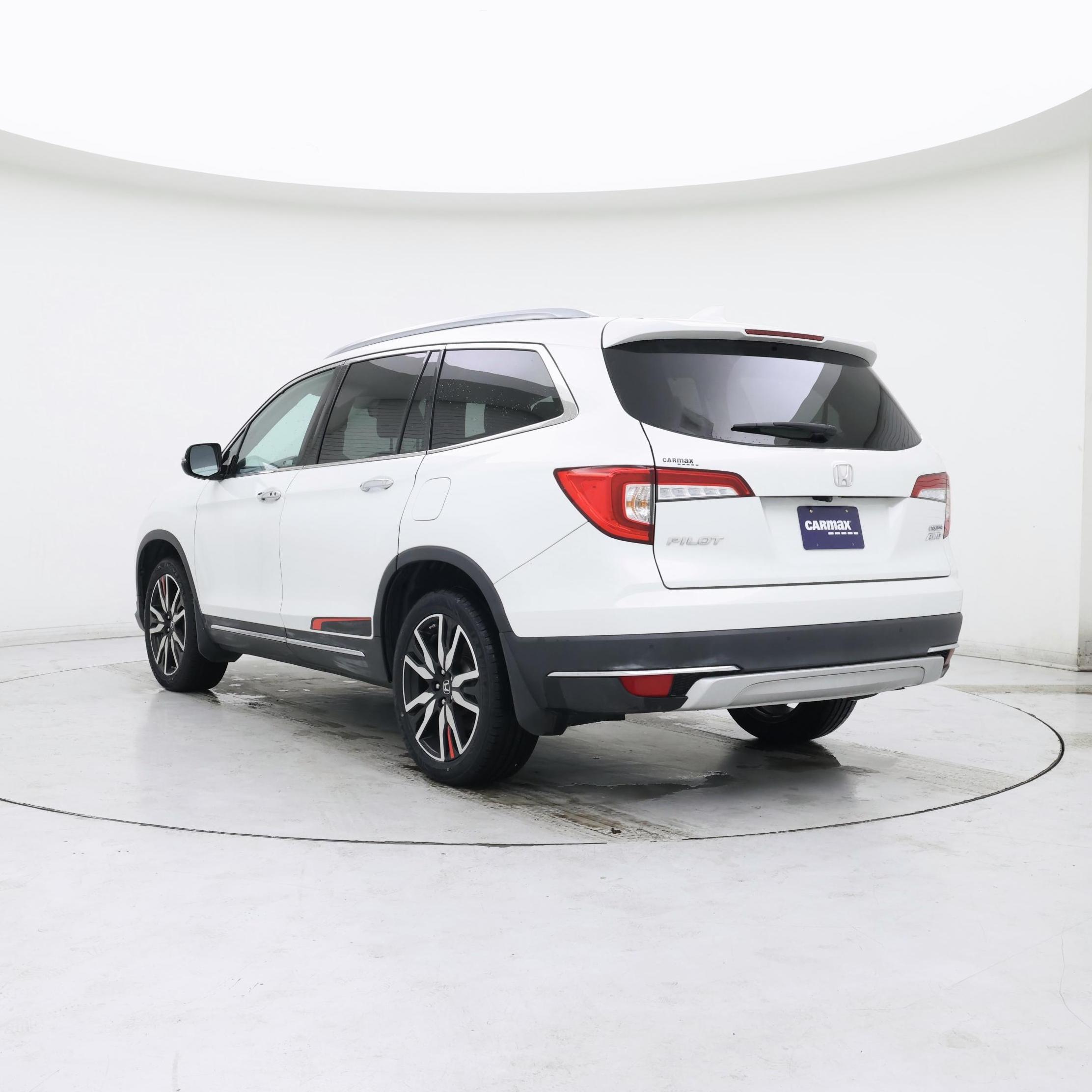 Thumbnail: 2020 Honda Pilot - 2