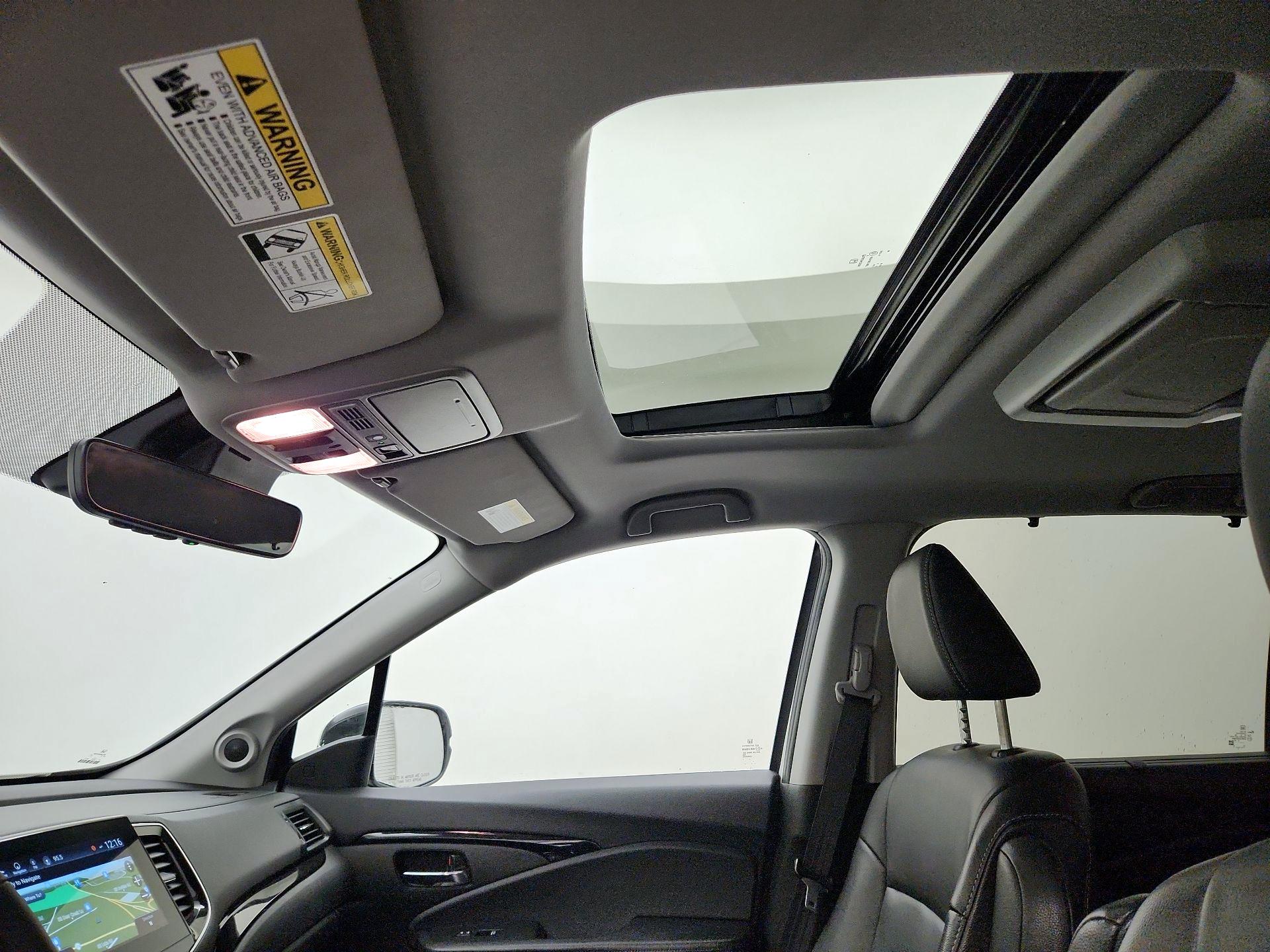 Thumbnail: 2020 Honda Pilot - 20