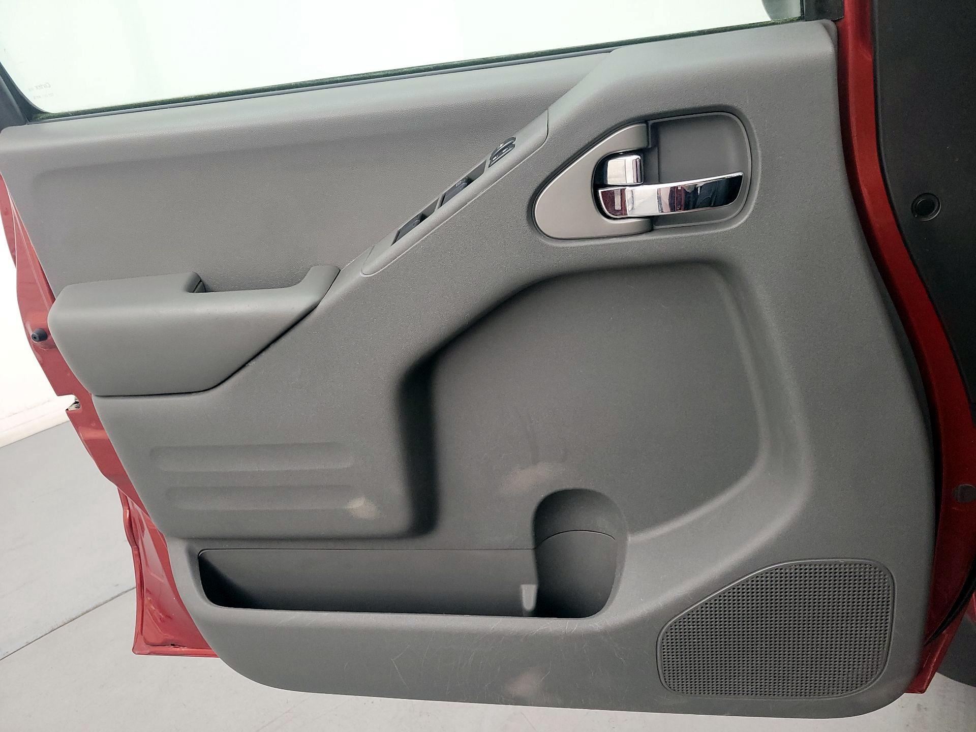 Thumbnail: 2016 Nissan Frontier - 12