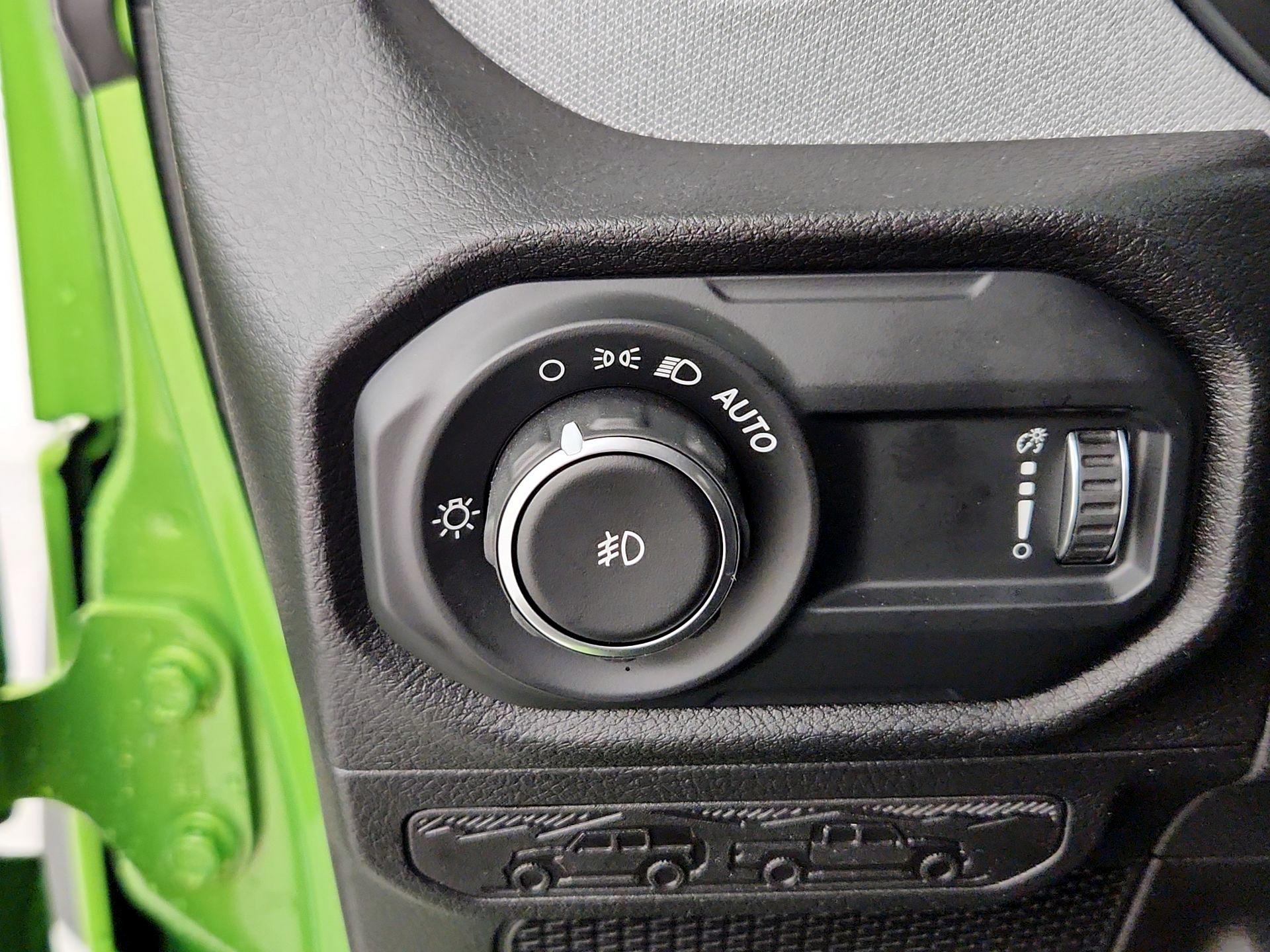 Thumbnail: 2025 Jeep Wrangler - 13