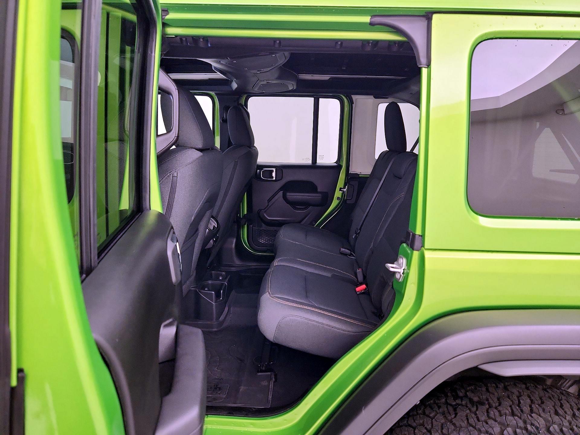 Thumbnail: 2025 Jeep Wrangler - 19
