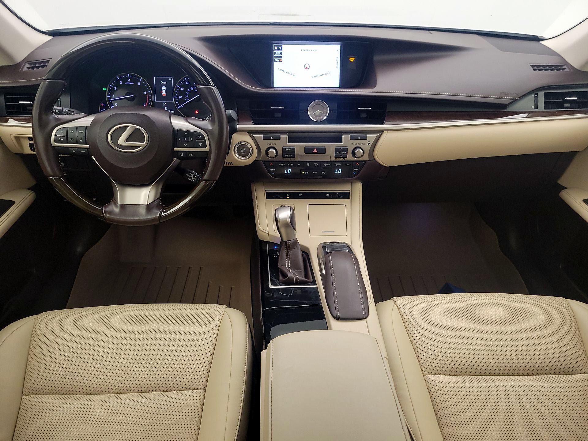 Thumbnail: 2017 Lexus ES - 9