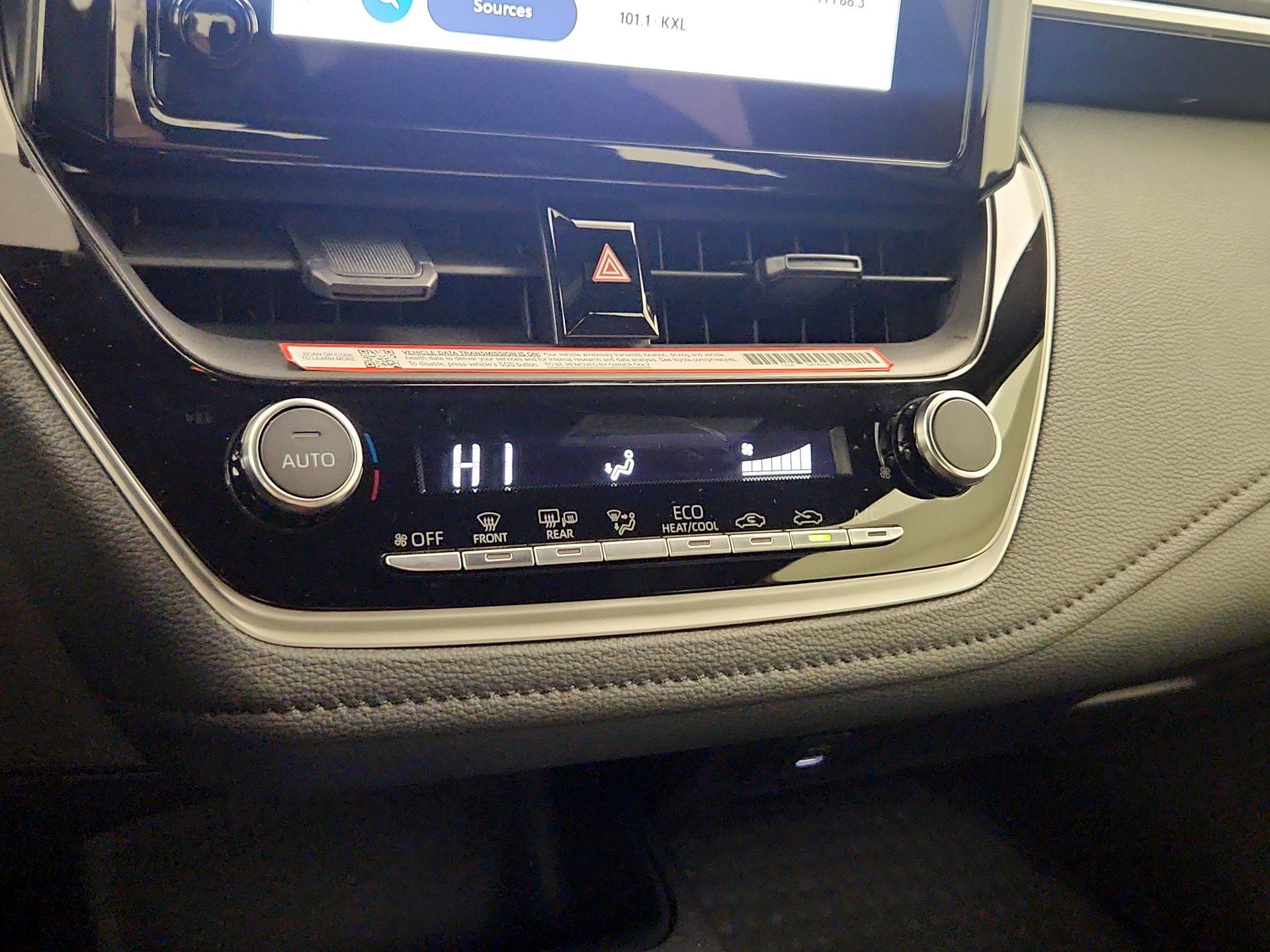 Thumbnail: 2025 Toyota Corolla - 16