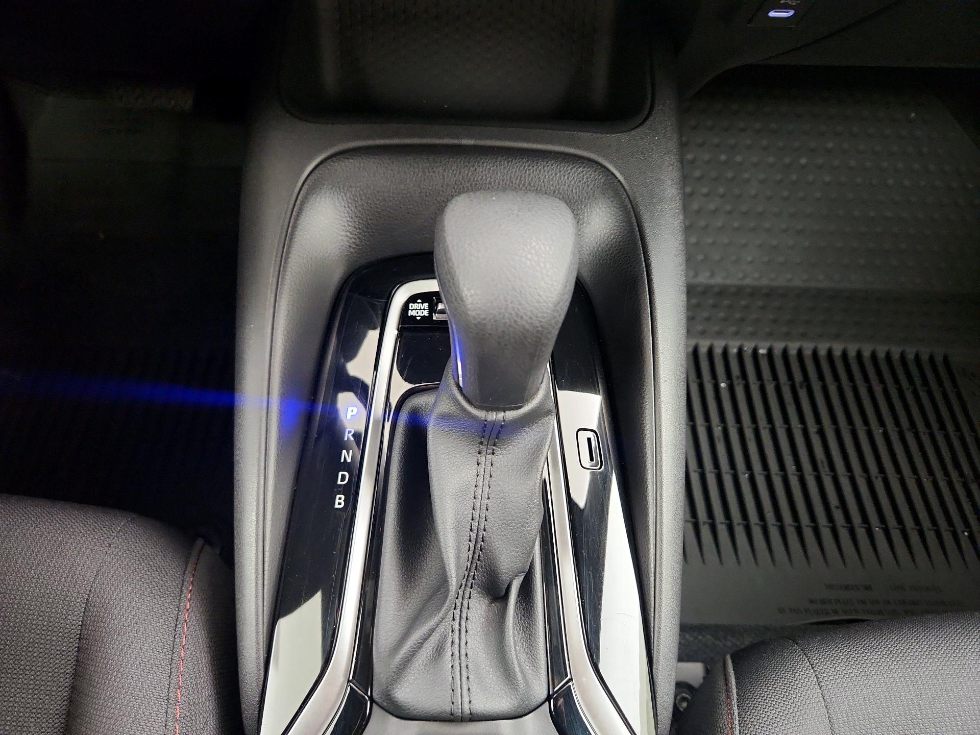 Thumbnail: 2025 Toyota Corolla - 17