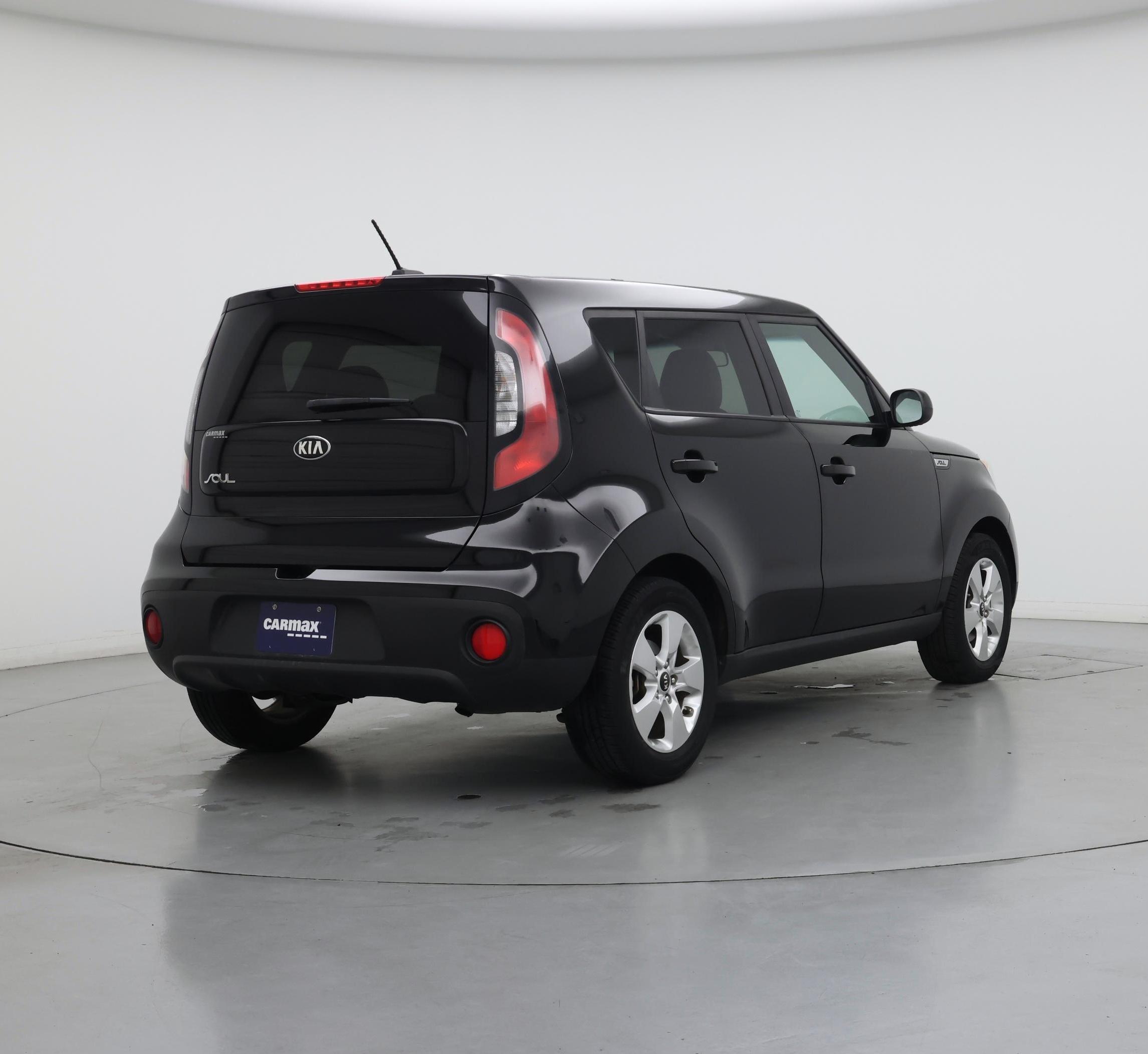 Thumbnail: 2017 Kia Soul - 8