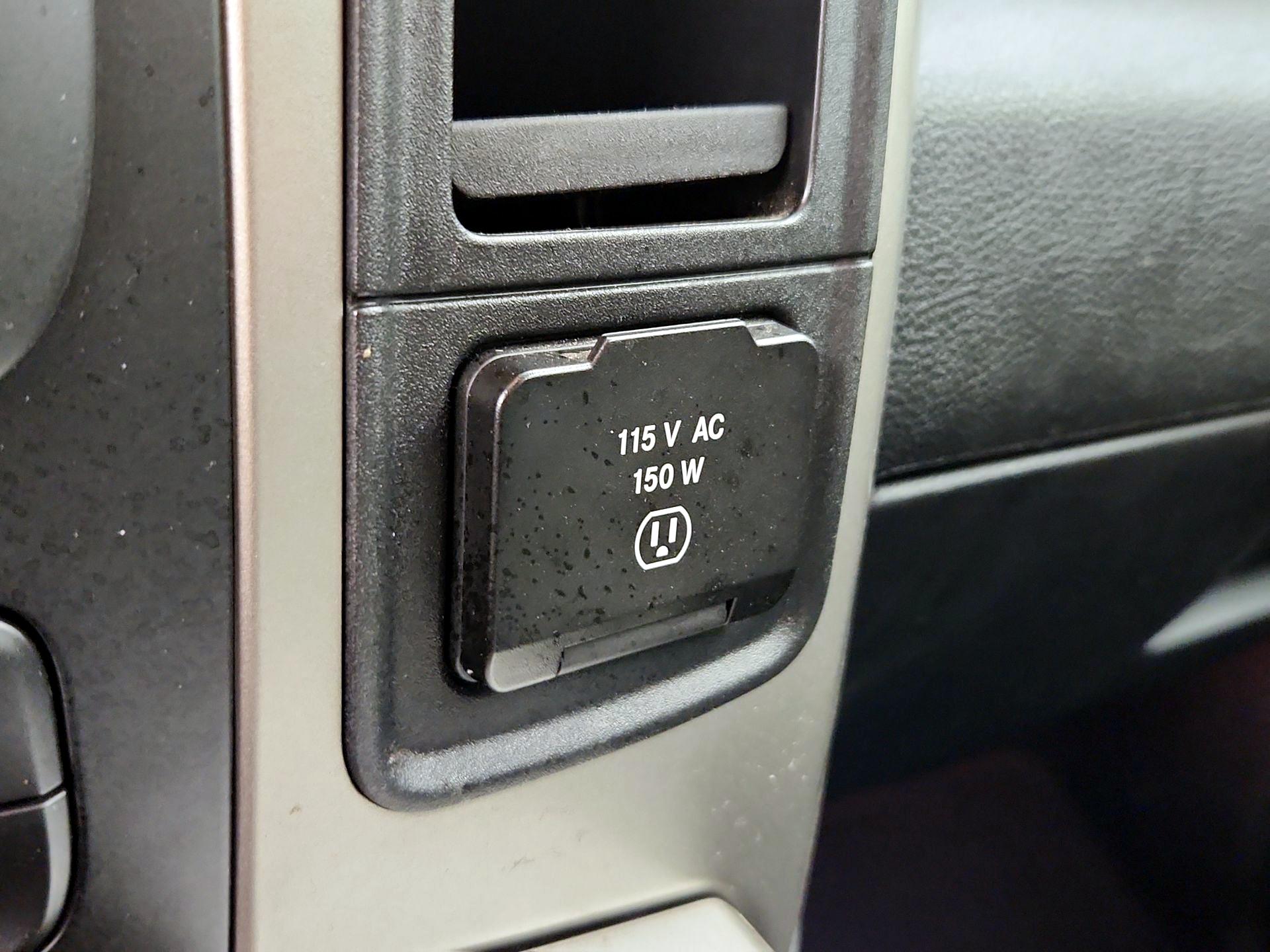 Thumbnail: 2020 RAM 1500 Classic - 19