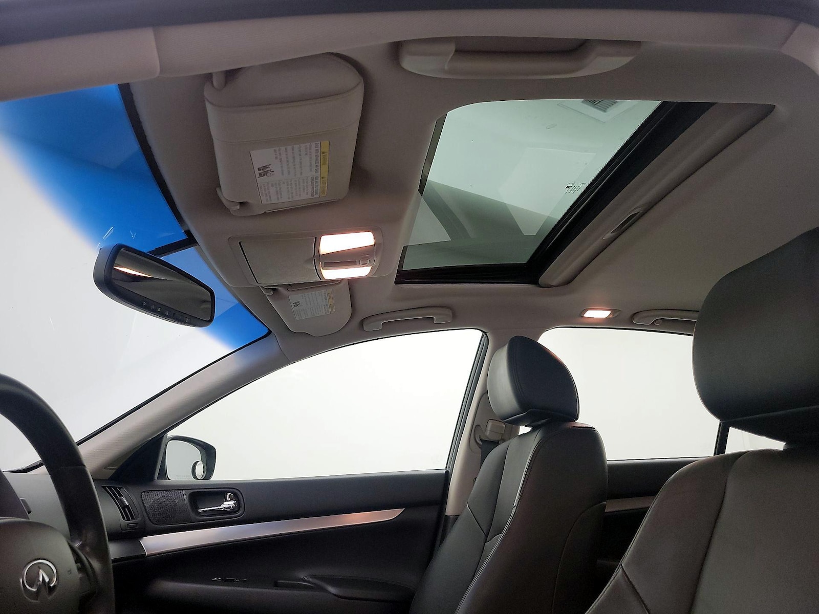 2015 INFINITI Q40 Base - Photo 19