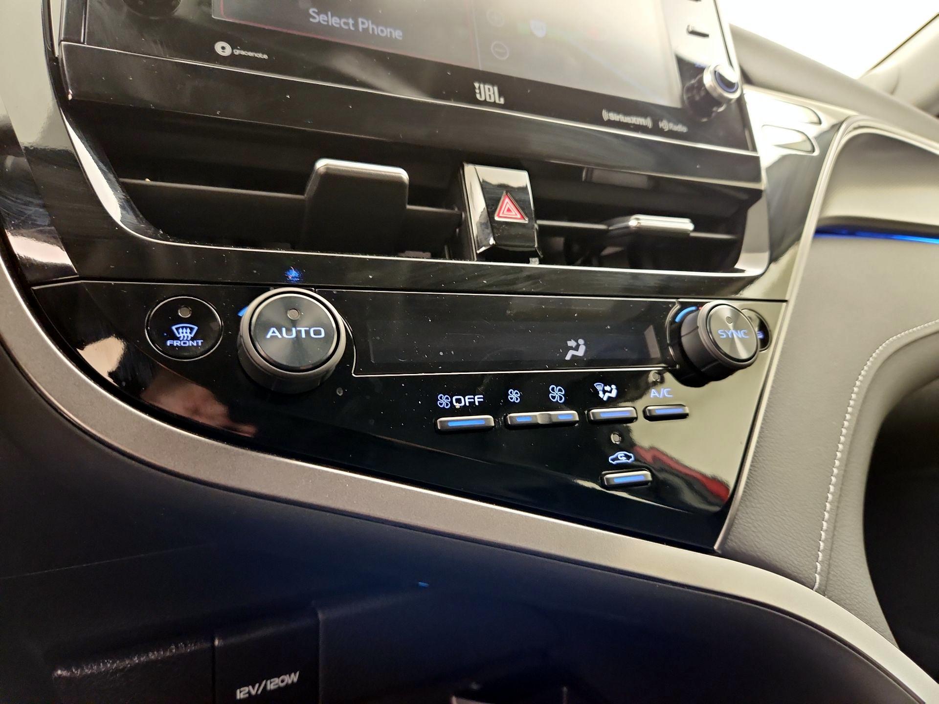 Thumbnail: 2024 Toyota Camry - 17