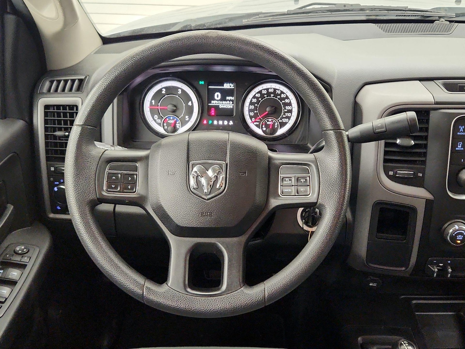 2018 RAM Ram 3500 Pickup Tradesman - Photo 11