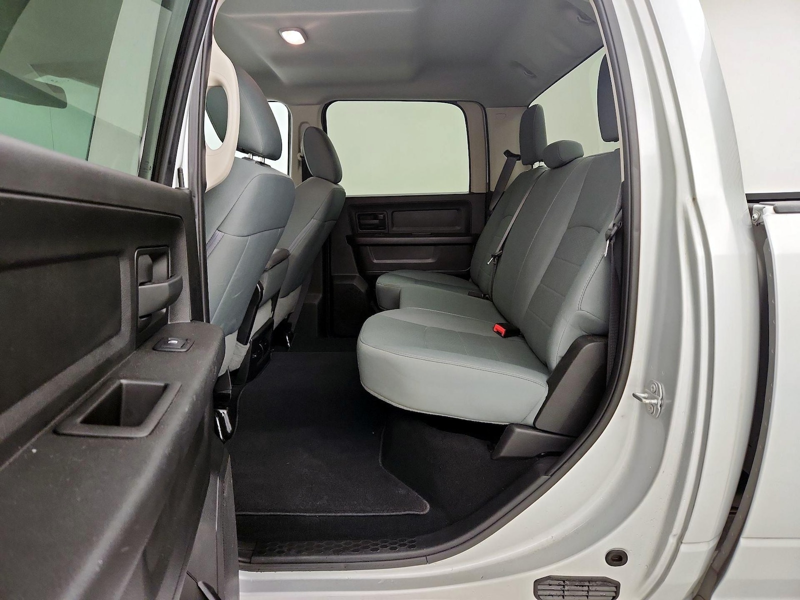 2018 RAM Ram 3500 Pickup Tradesman - Photo 20