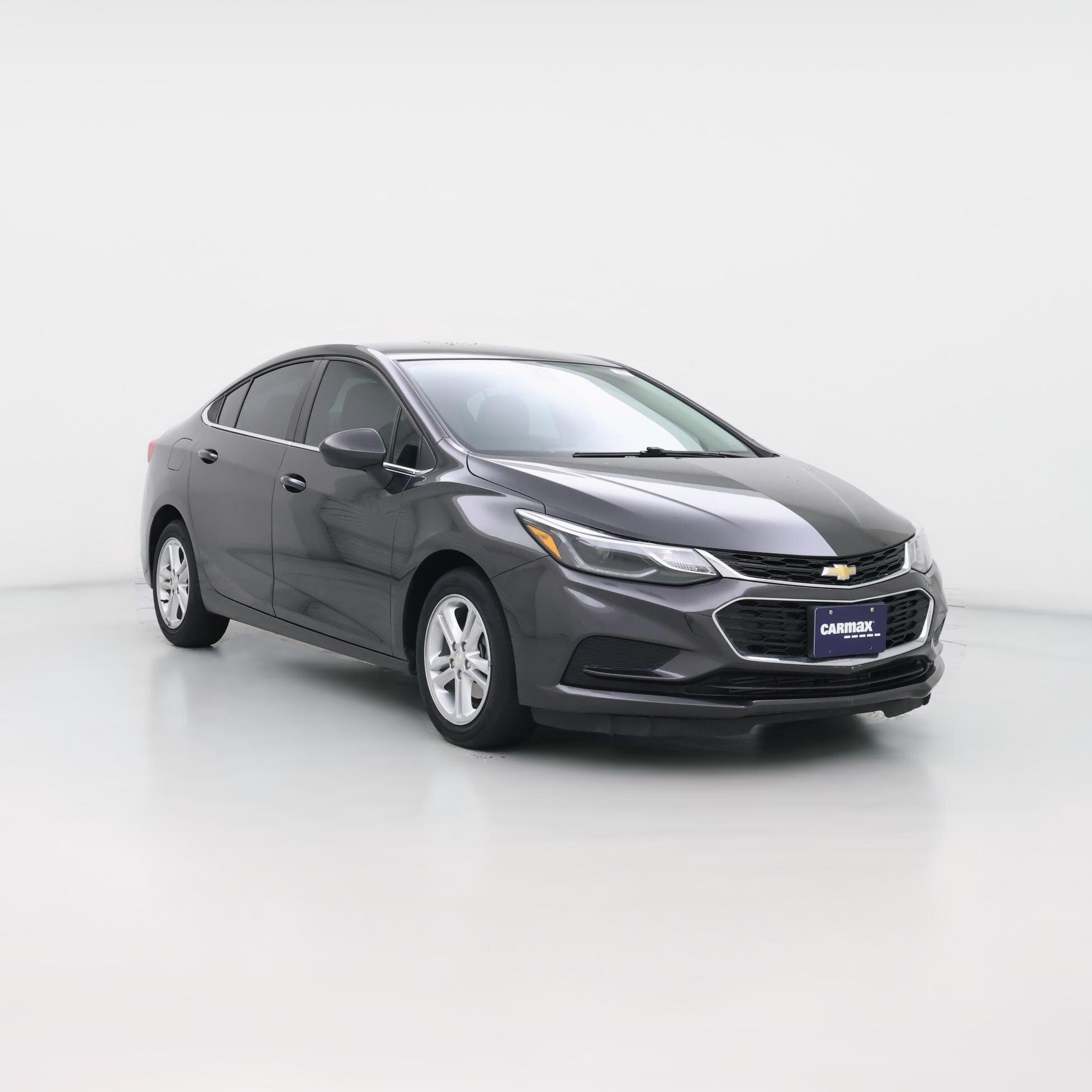 Thumbnail: 2017 Chevrolet Cruze - 1