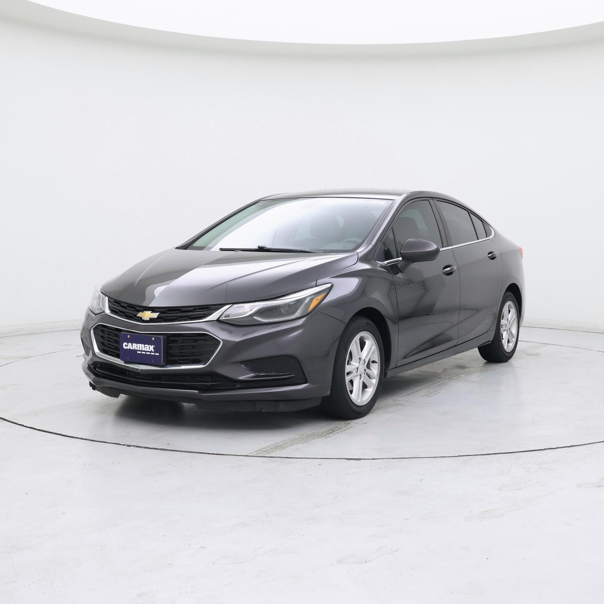 Thumbnail: 2017 Chevrolet Cruze - 4