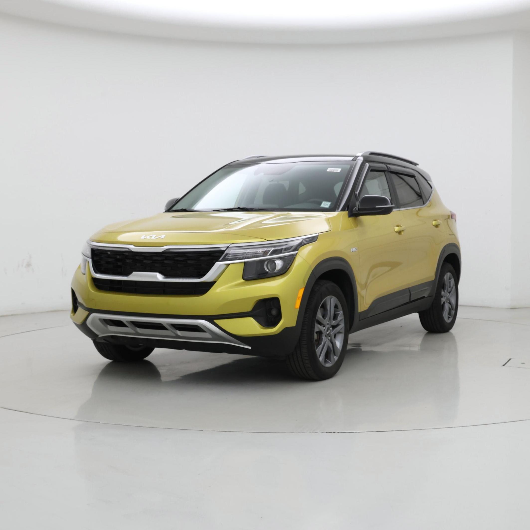 Thumbnail: 2022 Kia Seltos - 4