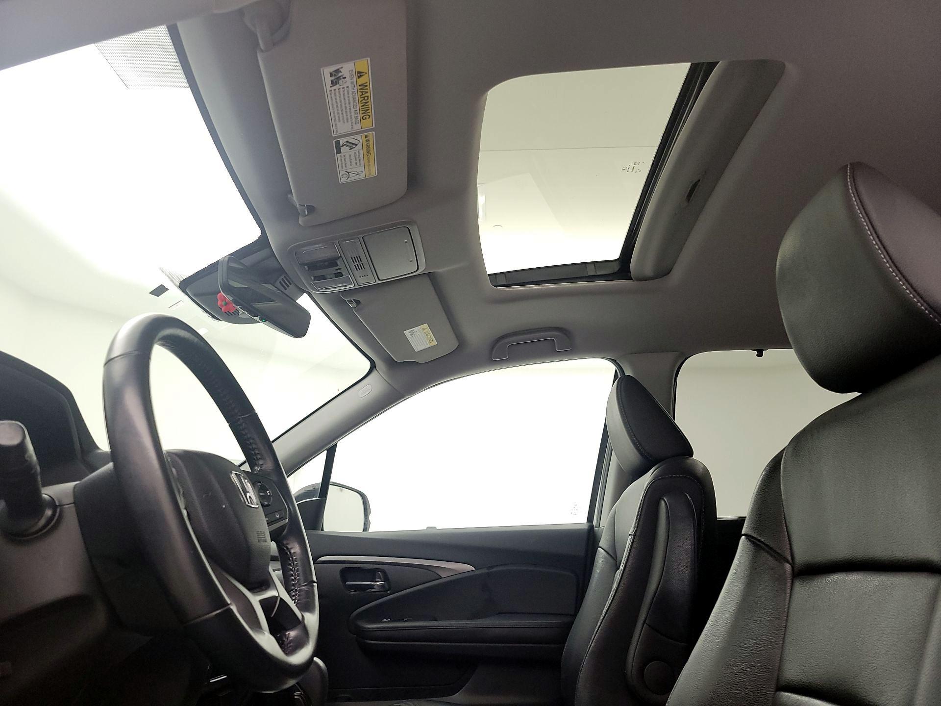 Thumbnail: 2020 Honda Pilot - 19
