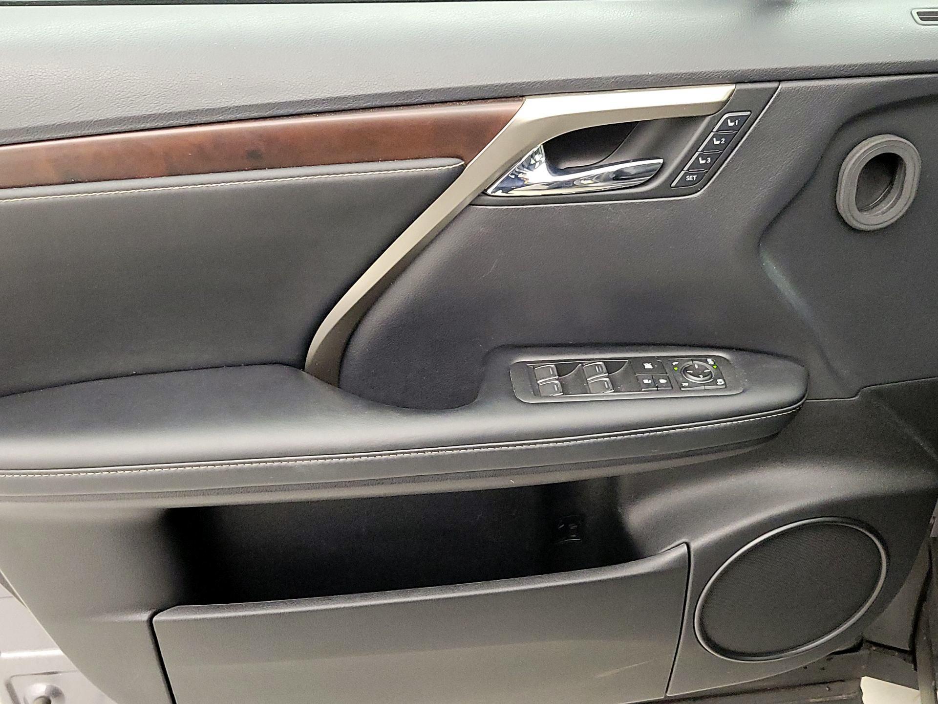 Thumbnail: 2021 Lexus RX - 12