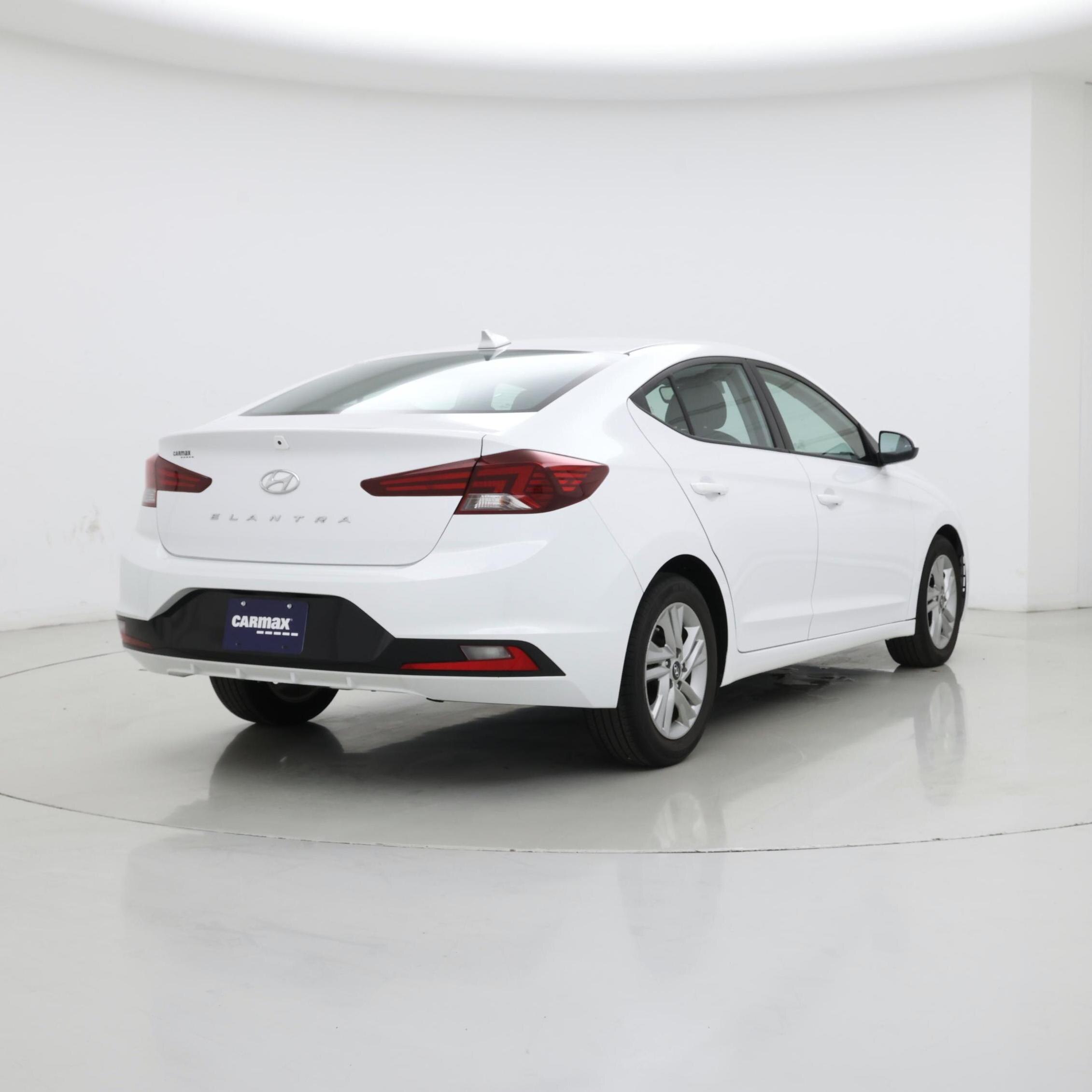 Thumbnail: 2020 Hyundai Elantra - 8