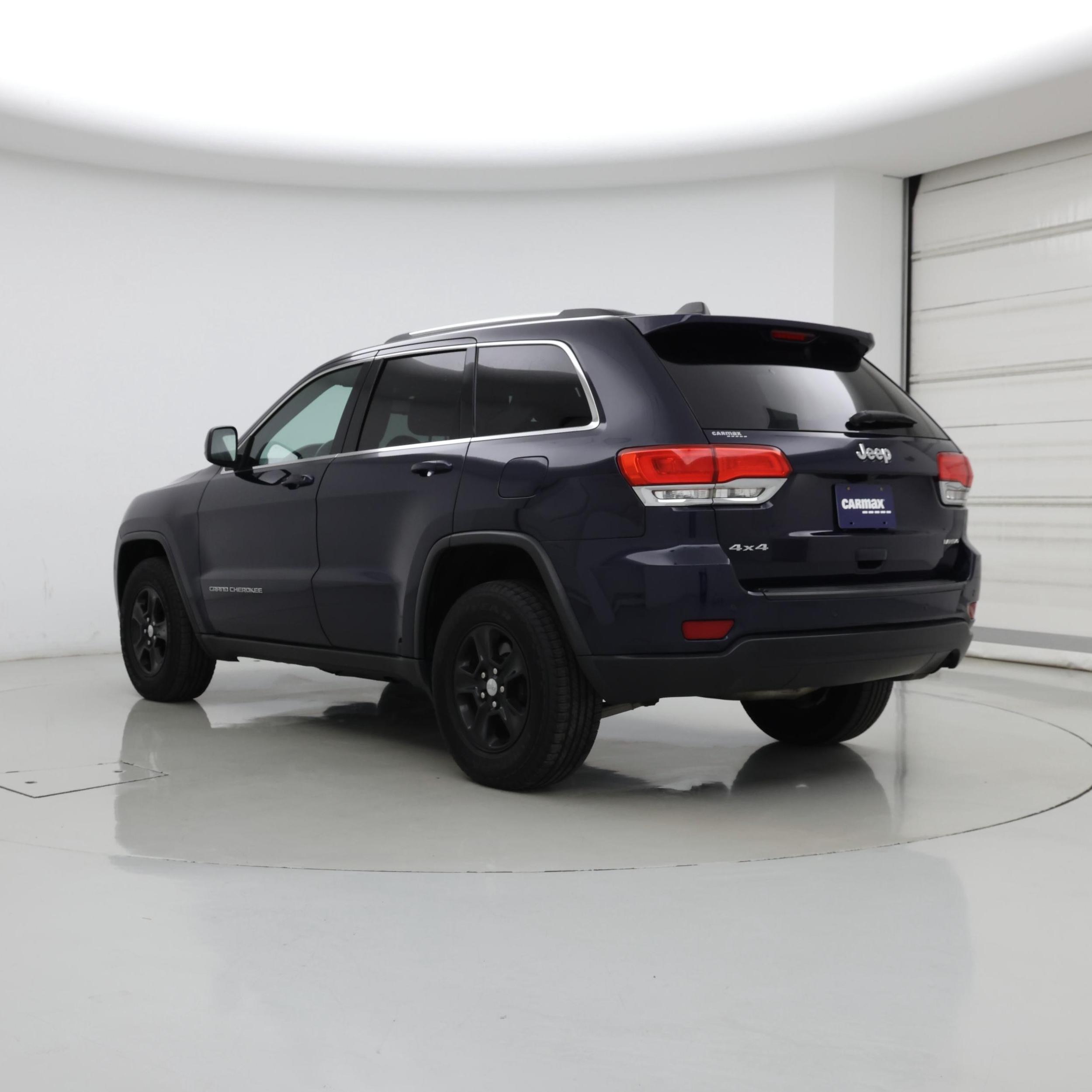 Thumbnail: 2016 Jeep Grand Cherokee - 2