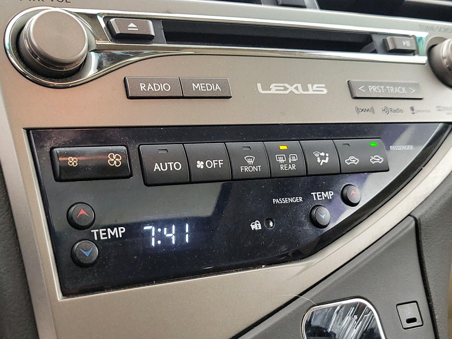 Thumbnail: 2015 Lexus RX - 17