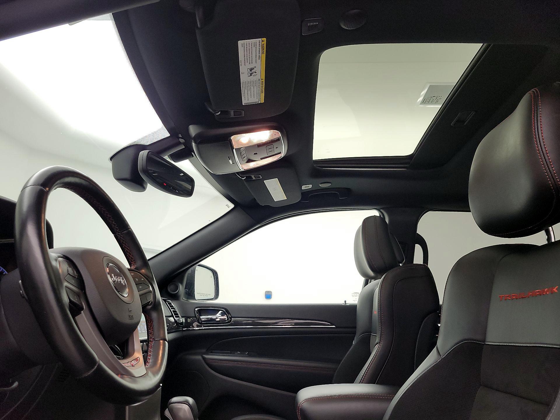 Thumbnail: 2021 Jeep Grand Cherokee - 20