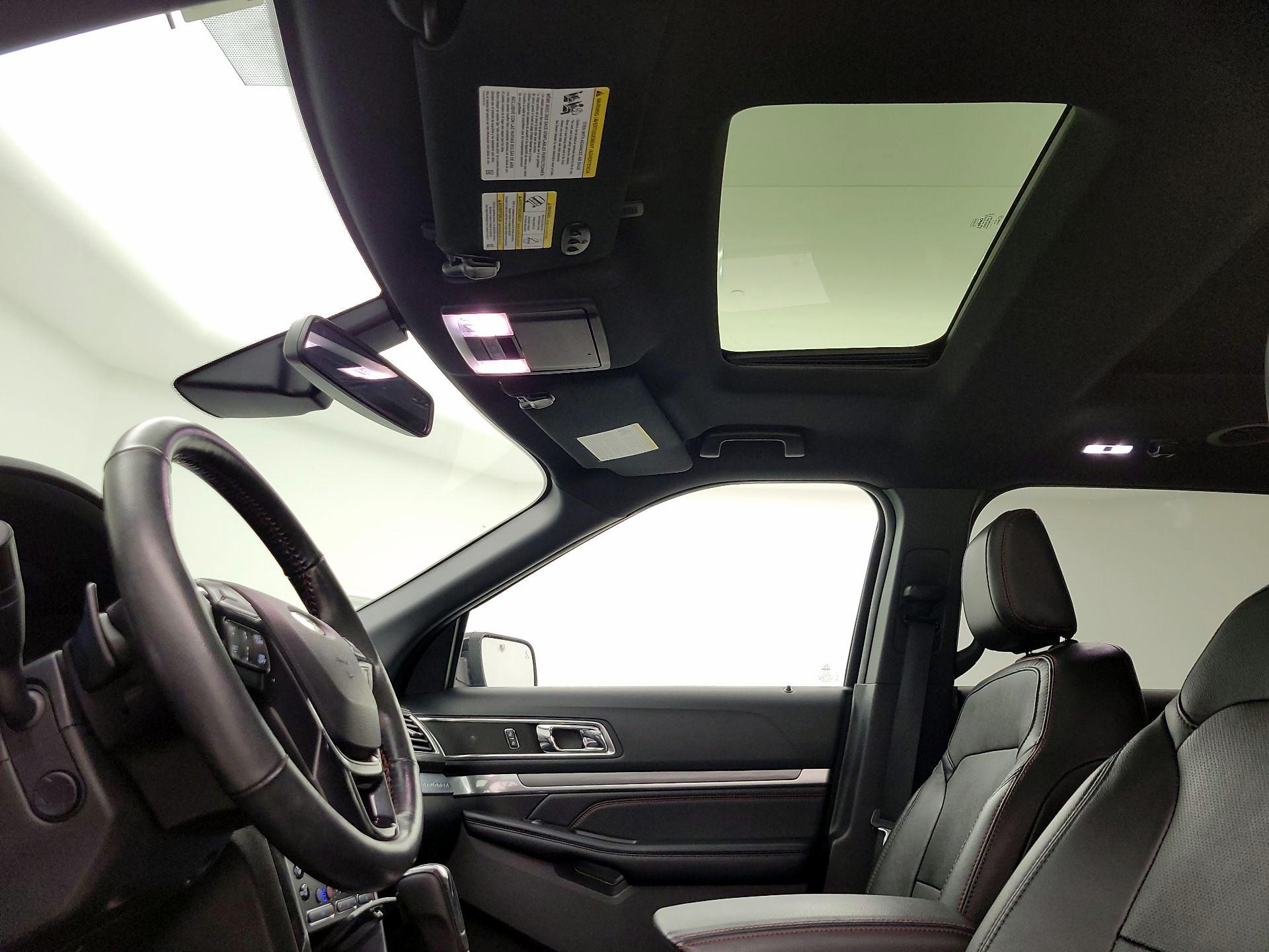 Thumbnail: 2018 Ford Explorer - 20