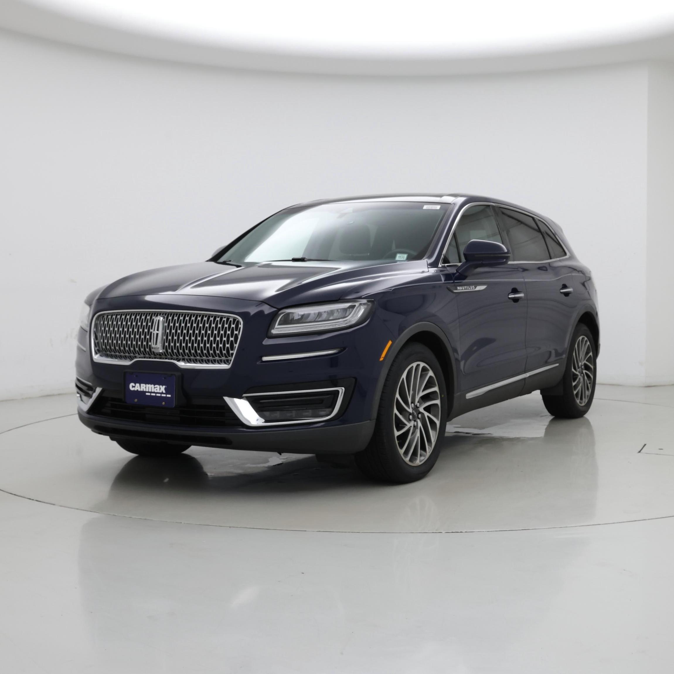 Thumbnail: 2019 Lincoln Nautilus - 4