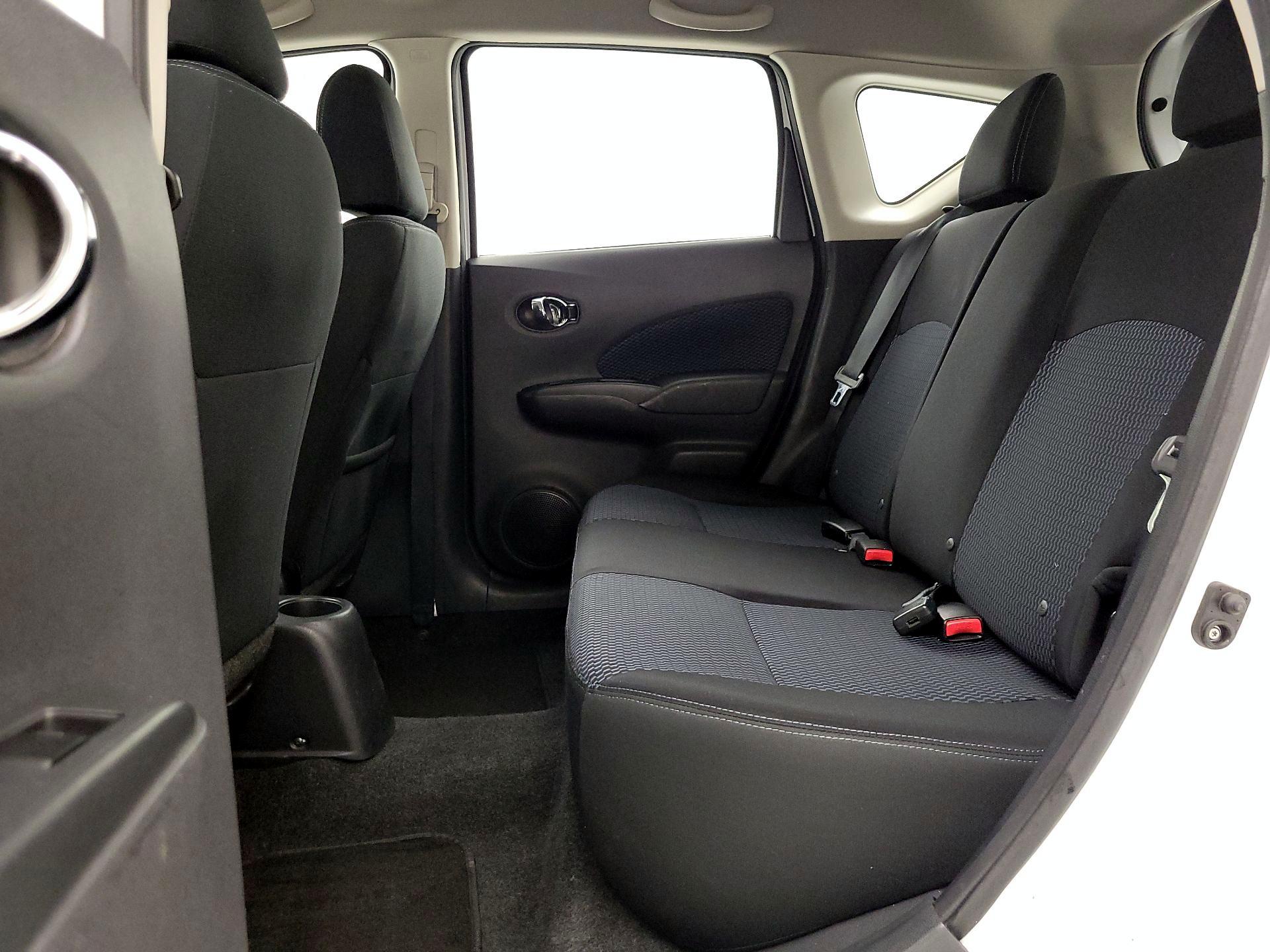 Thumbnail: 2016 Nissan Versa Note - 19